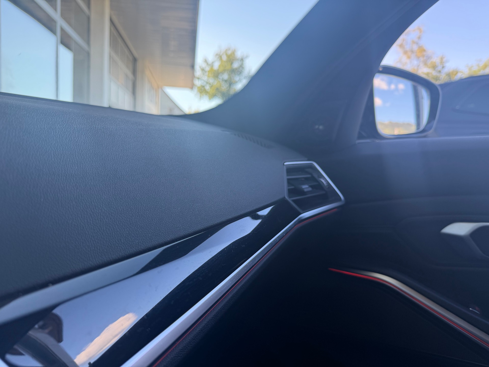 BMW M340i xDrive 48V Touring Steptronic-image-12