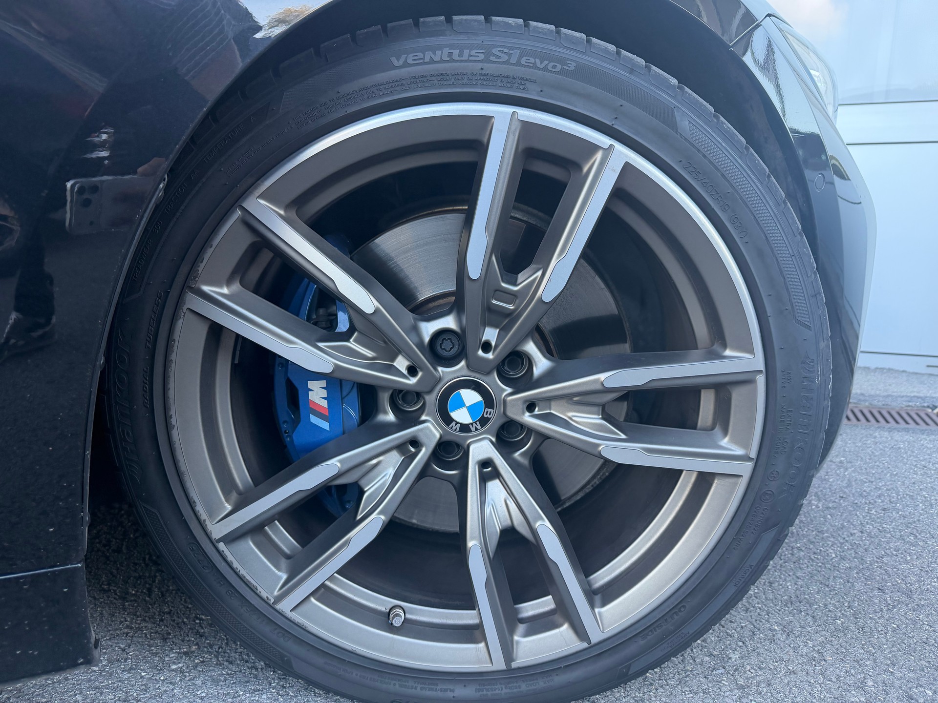BMW M340i xDrive 48V Touring Steptronic-image-9