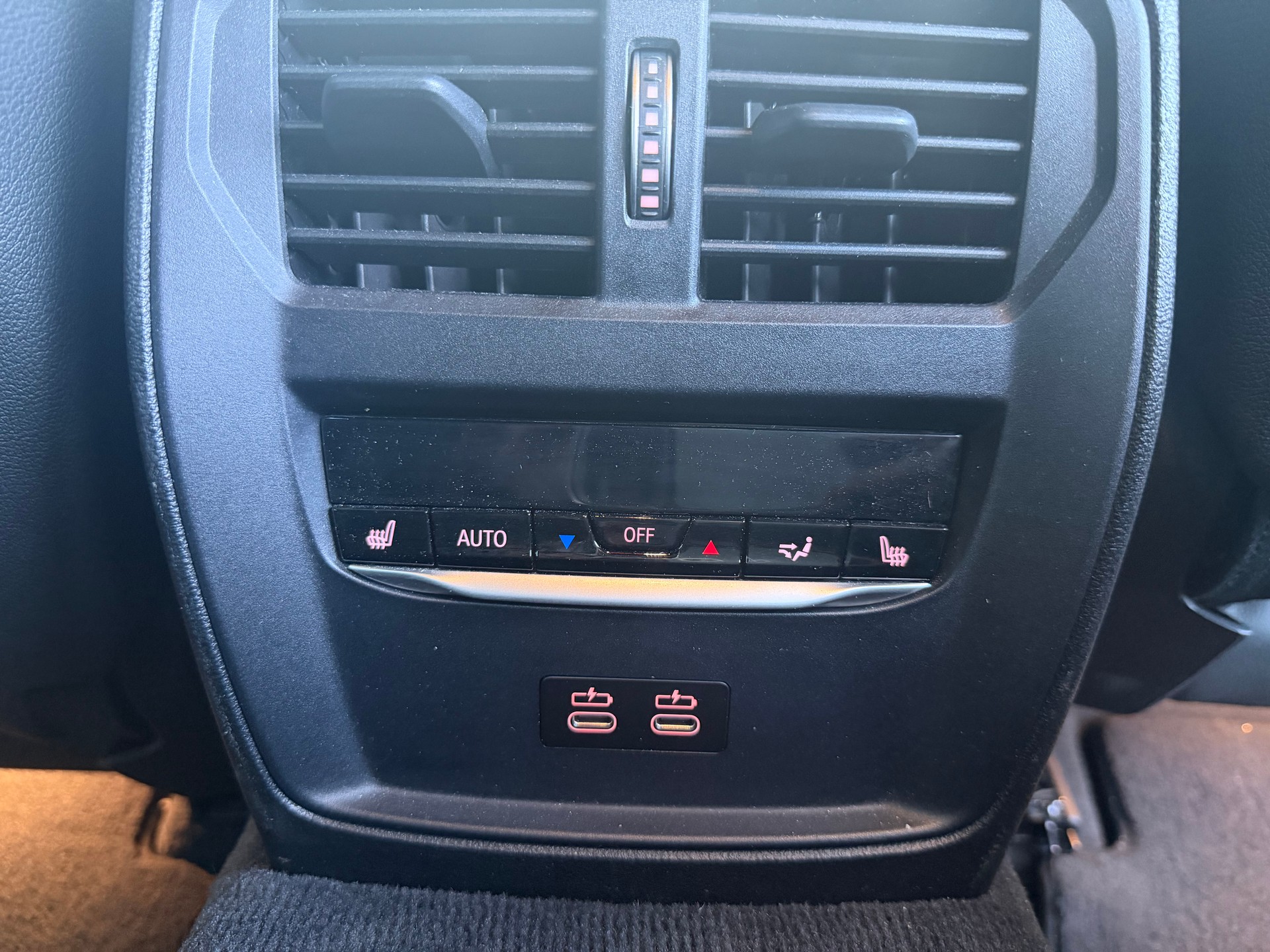 BMW M340i xDrive 48V Touring Steptronic-image-6