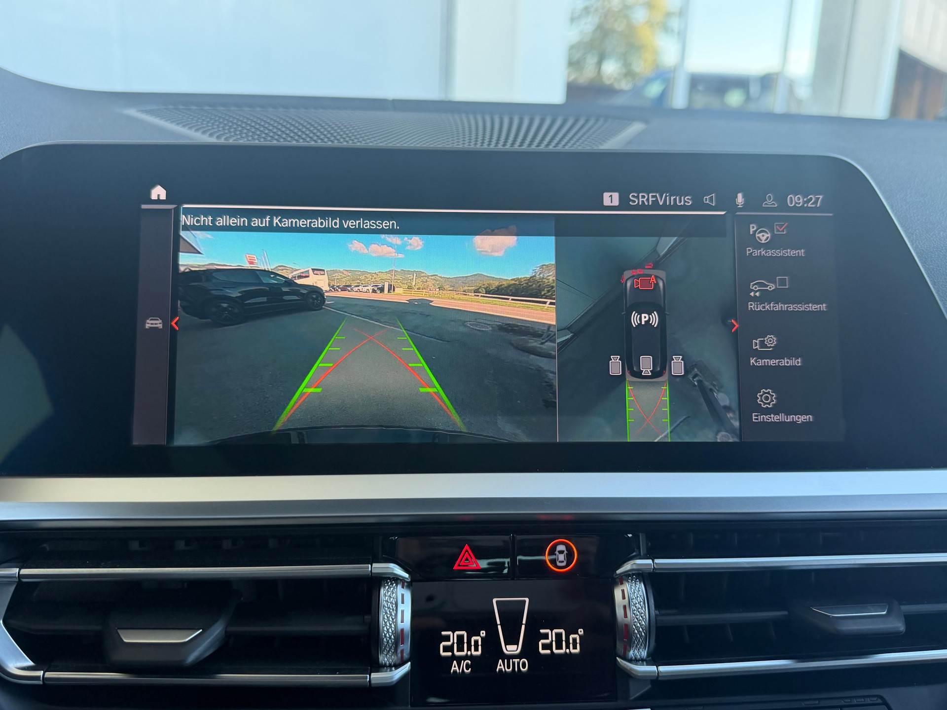 BMW M340i xDrive 48V Touring Steptronic-image-18