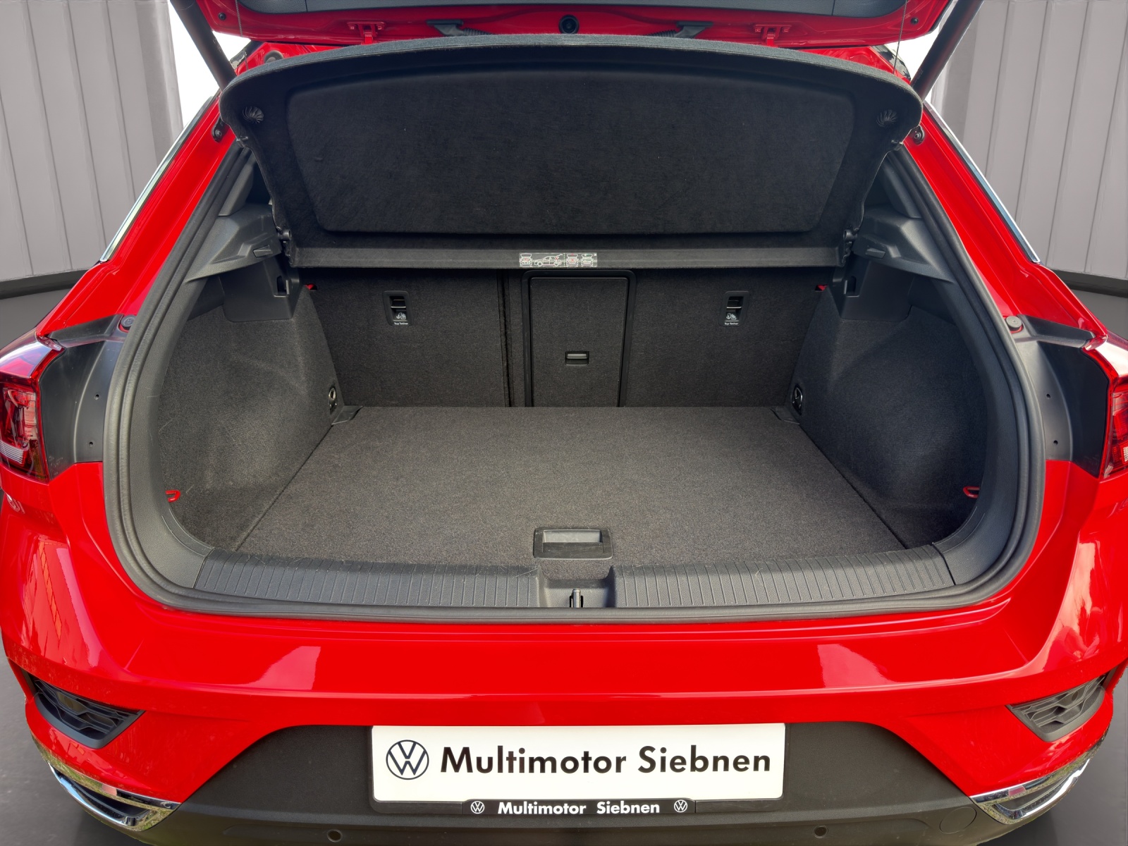 VW T-Roc 2.0 TSI Sport DSG 4Motion-image-13