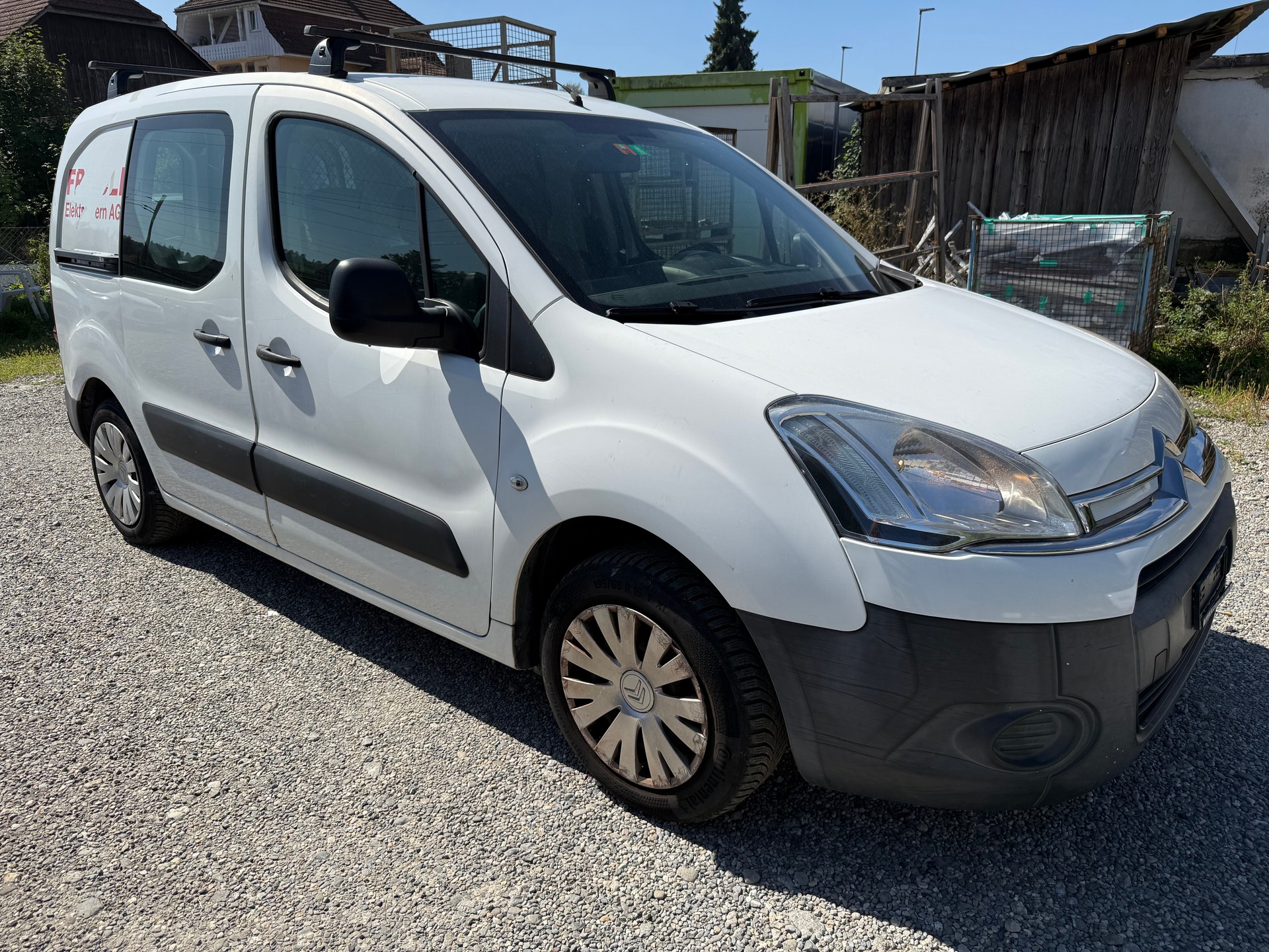 CITROEN Berlingo 1.6VTi 600-image-1