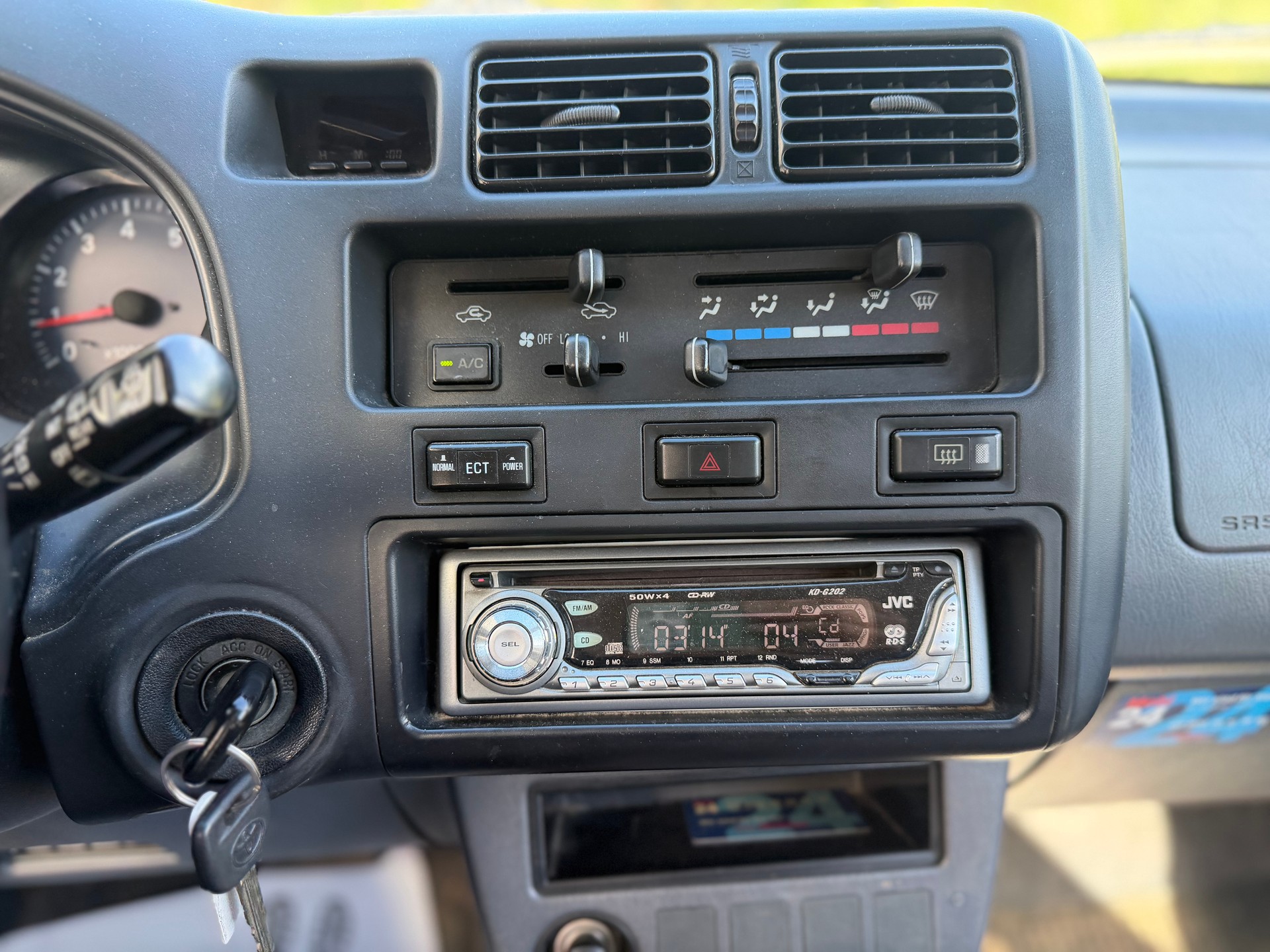 TOYOTA RAV-4 GX ABS-image-9