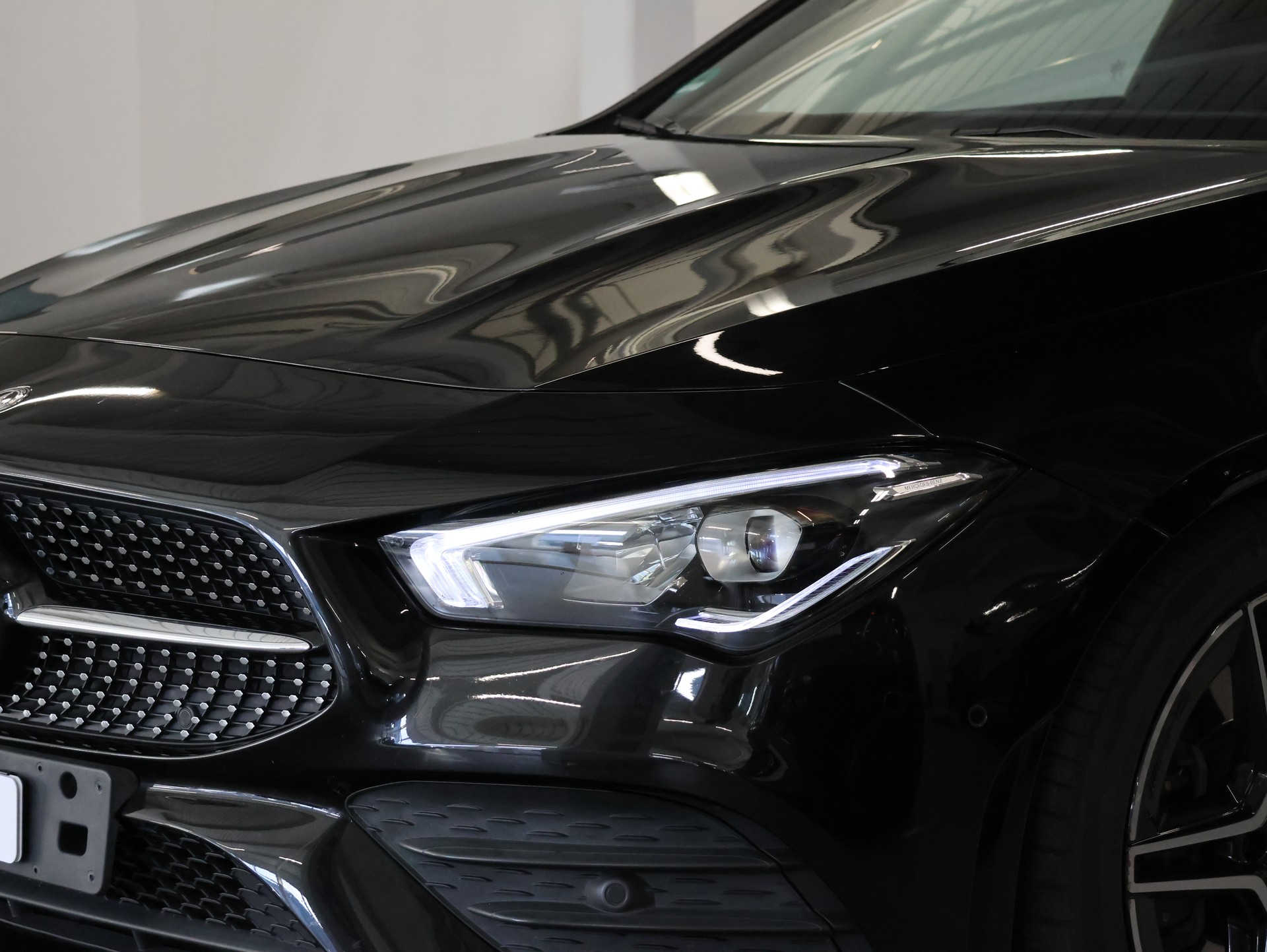 MERCEDES-BENZ CLA 220 AMG Line 7G-DCT *NIGHT-PAKET*-image-4