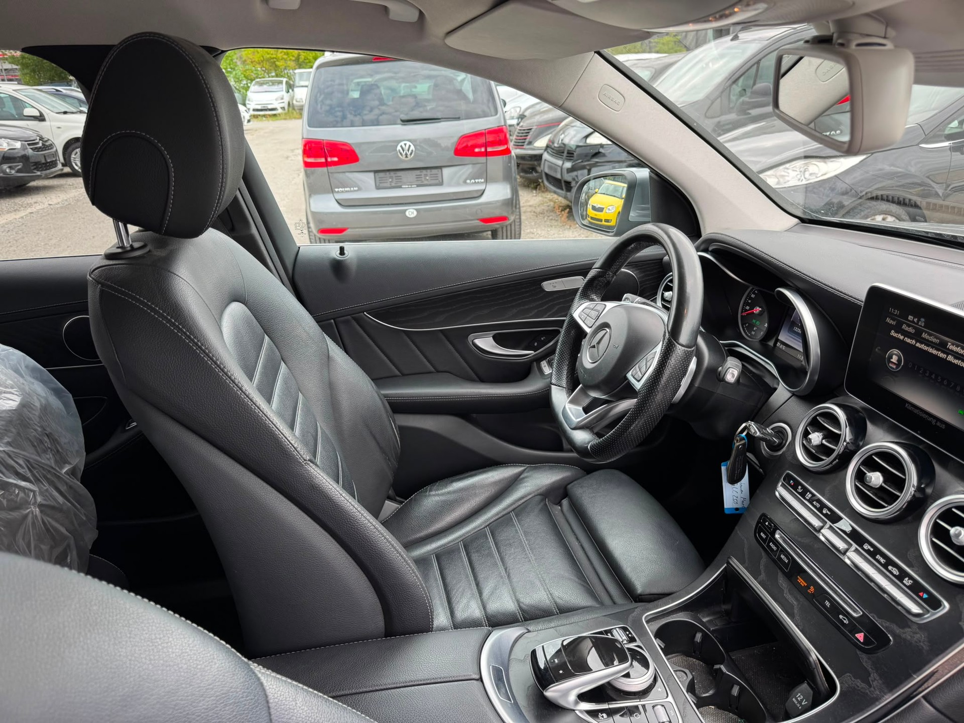 MERCEDES-BENZ GLC 250 d AMG Line 4Matic 9G-Tronic-image-8