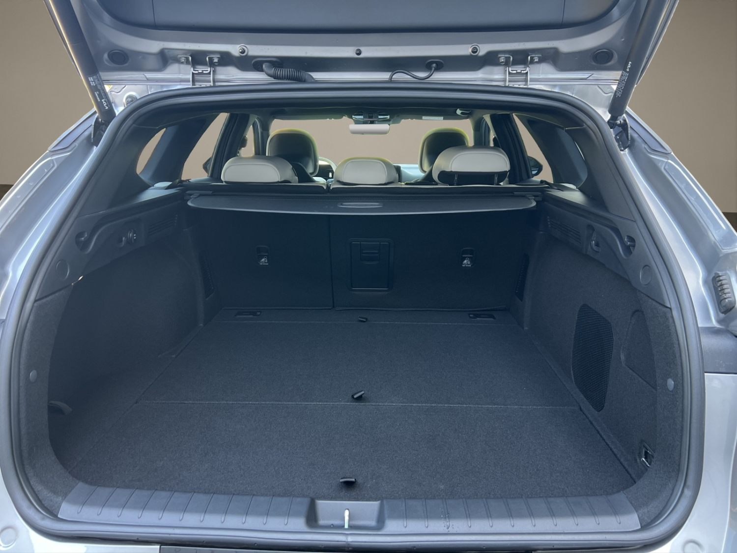 KIA K4 SW 1.6 T-GDi GT-Line-image-21