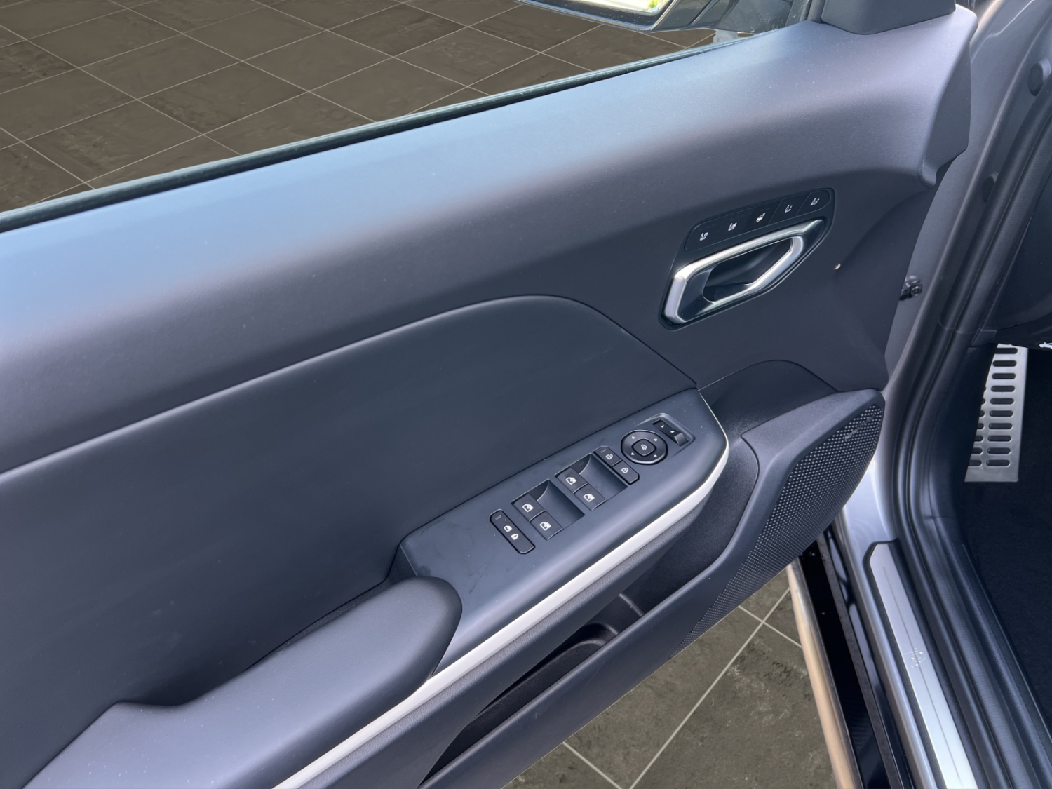 KIA K4 SW 1.6 T-GDi GT-Line-image-19