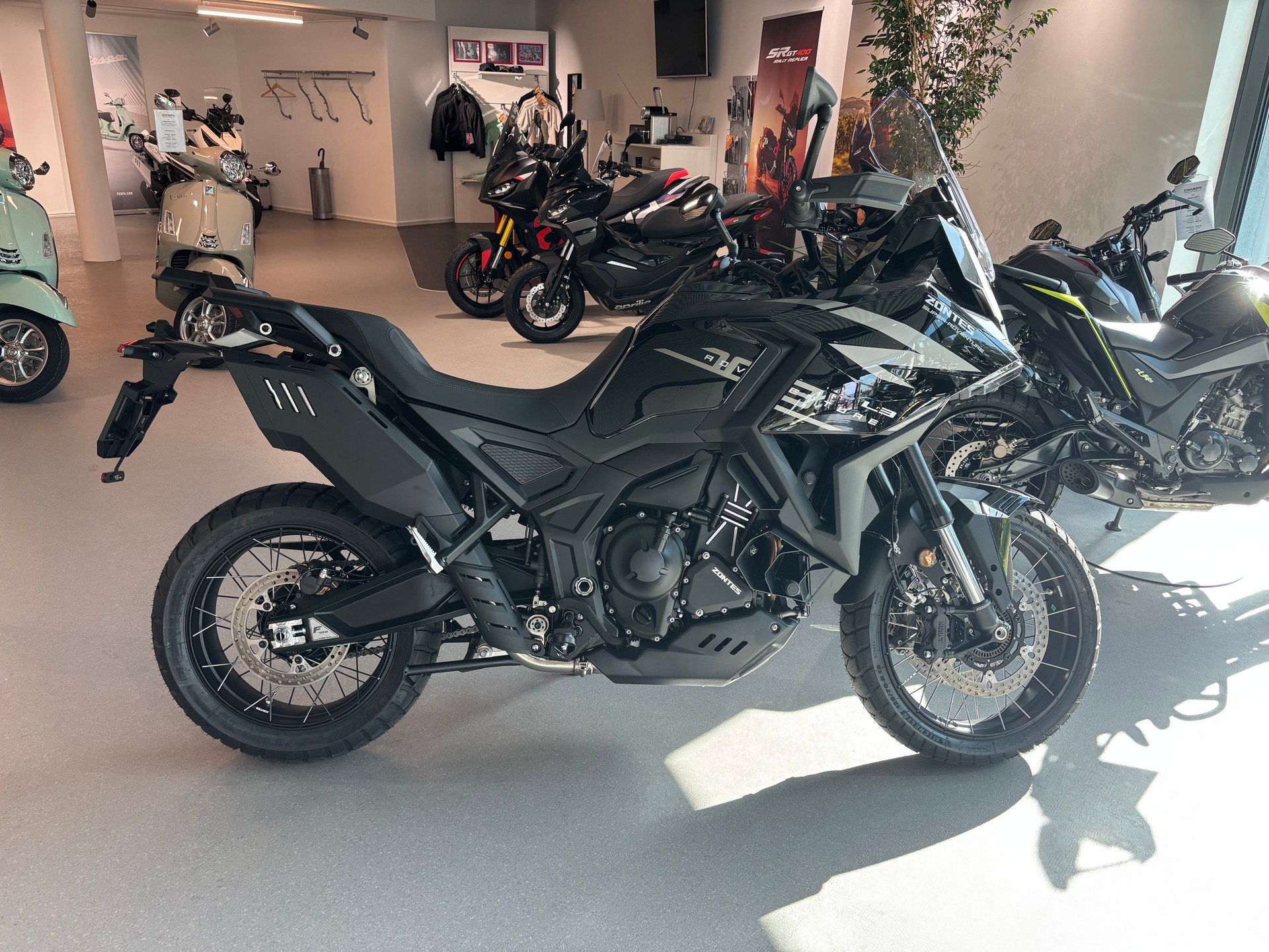 ZONTES 703 F-showroom-element-2