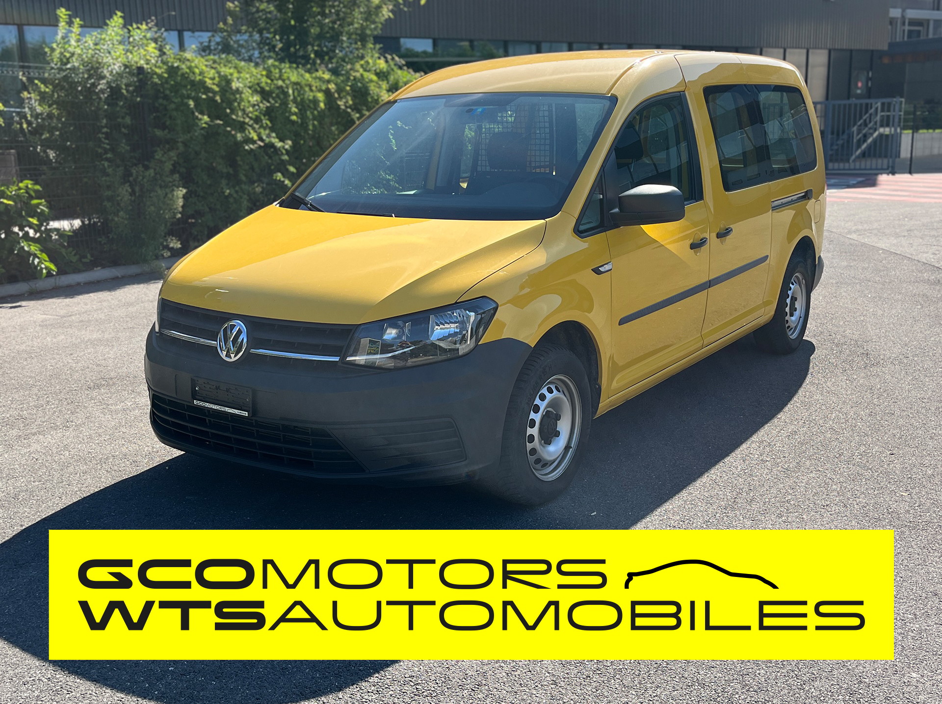 VW Caddy Maxi 1.0TSI BlueMotion Technology-image-0