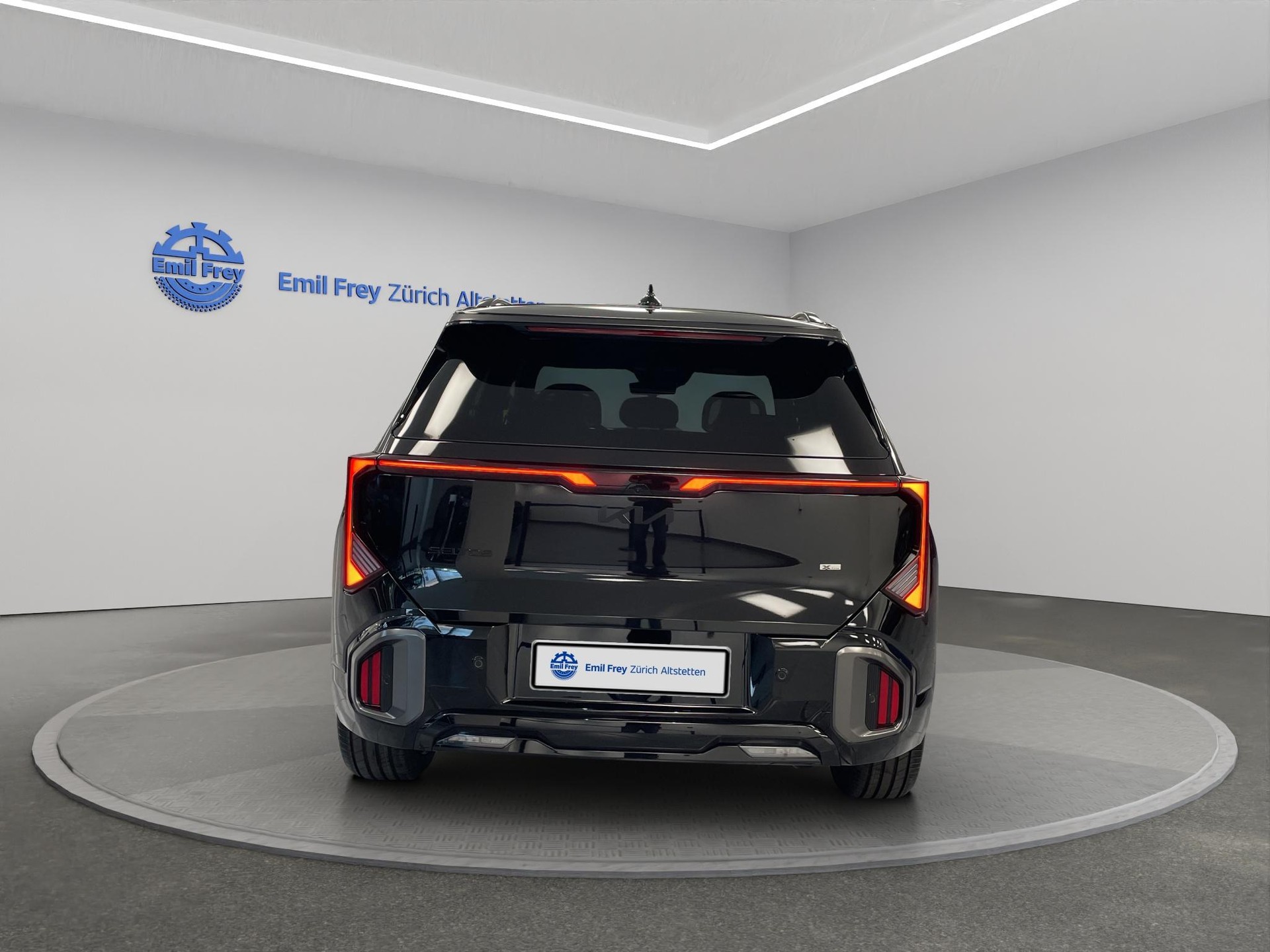 KIA Seltos 1.6 T-GDi X-Line-image-3