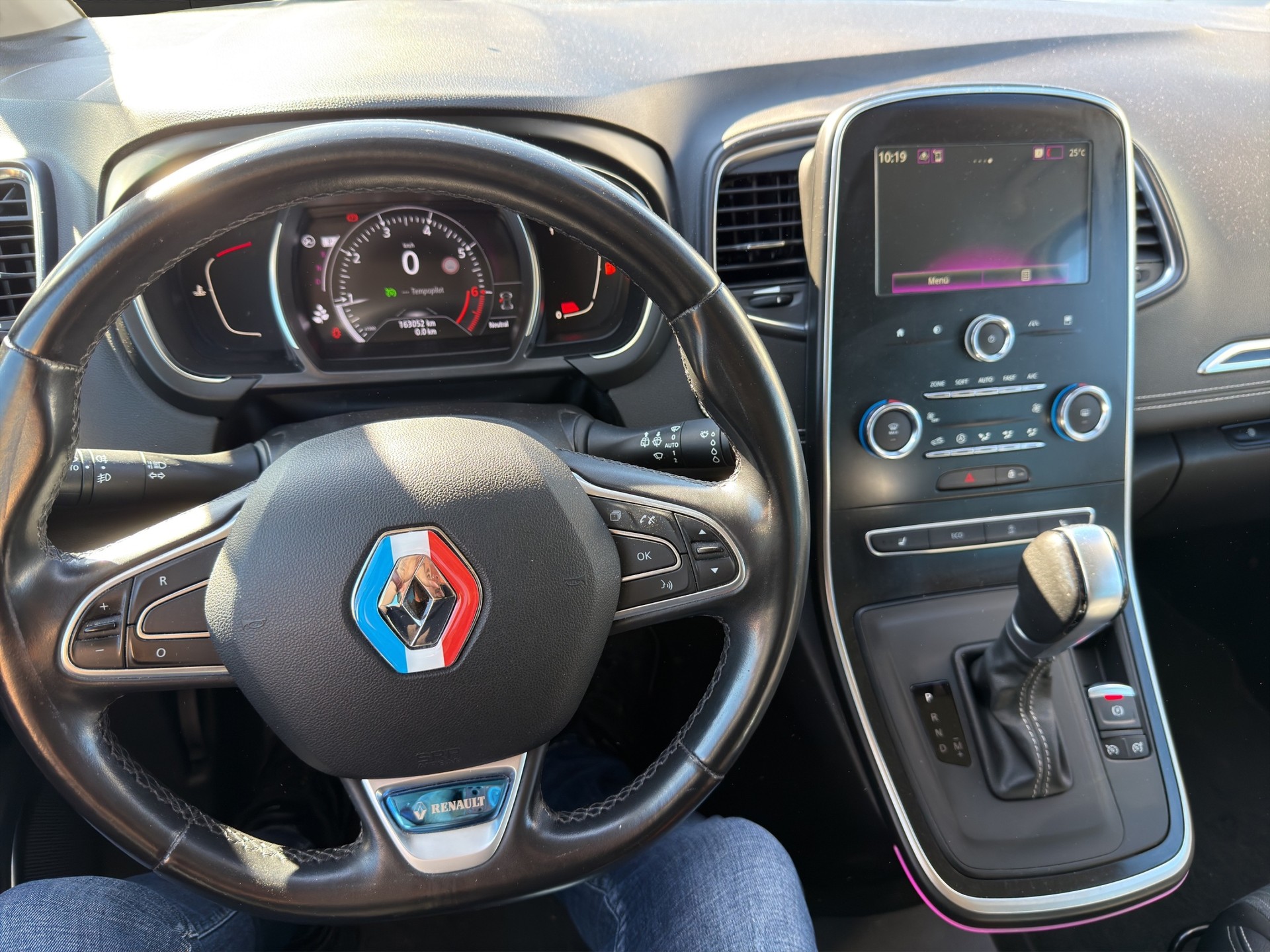 RENAULT Grand Scénic 1.3 16V Intens Pack Advantage EDC-image-9