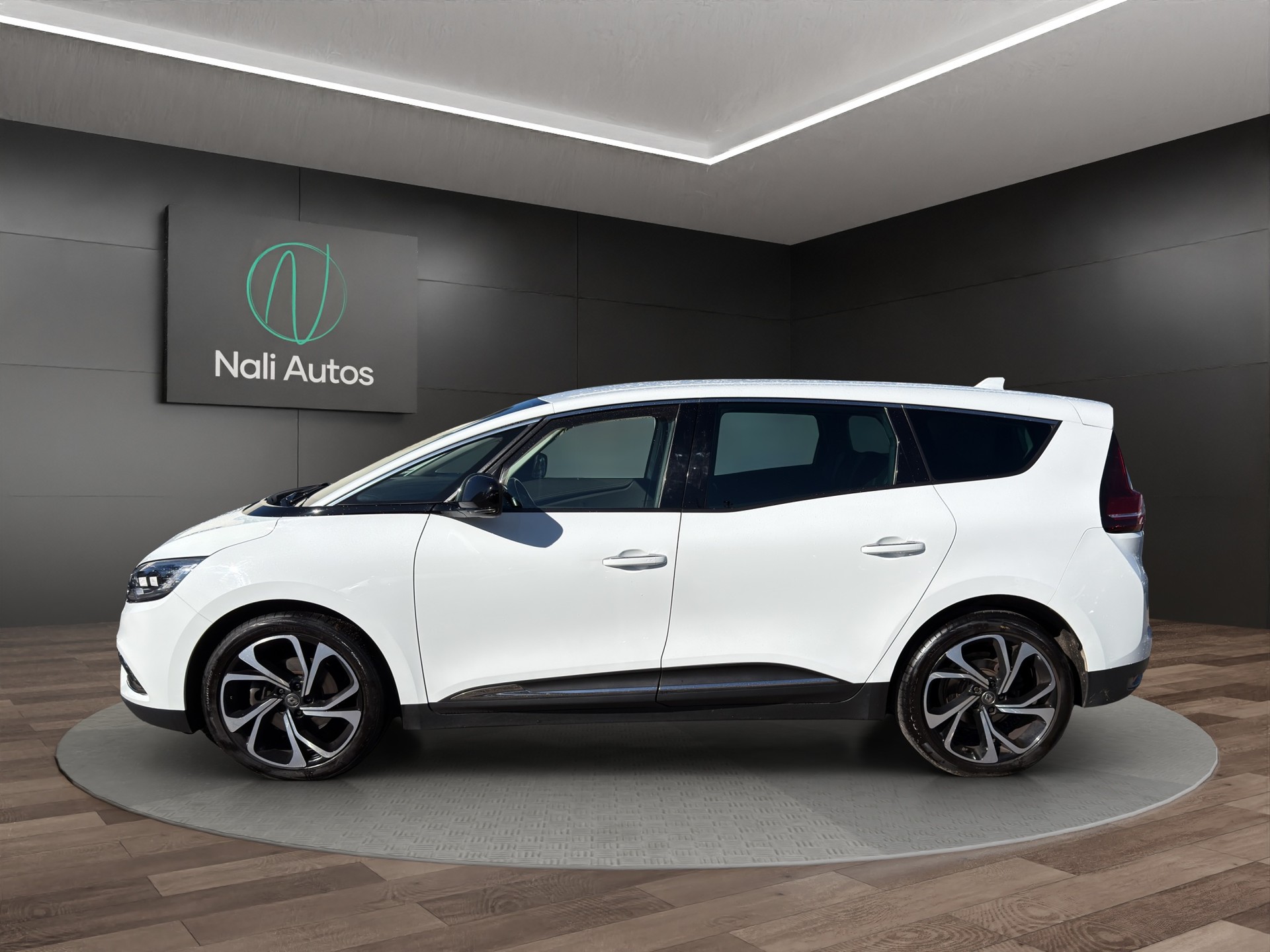 RENAULT Grand Scénic 1.3 16V Intens Pack Advantage EDC-image-3