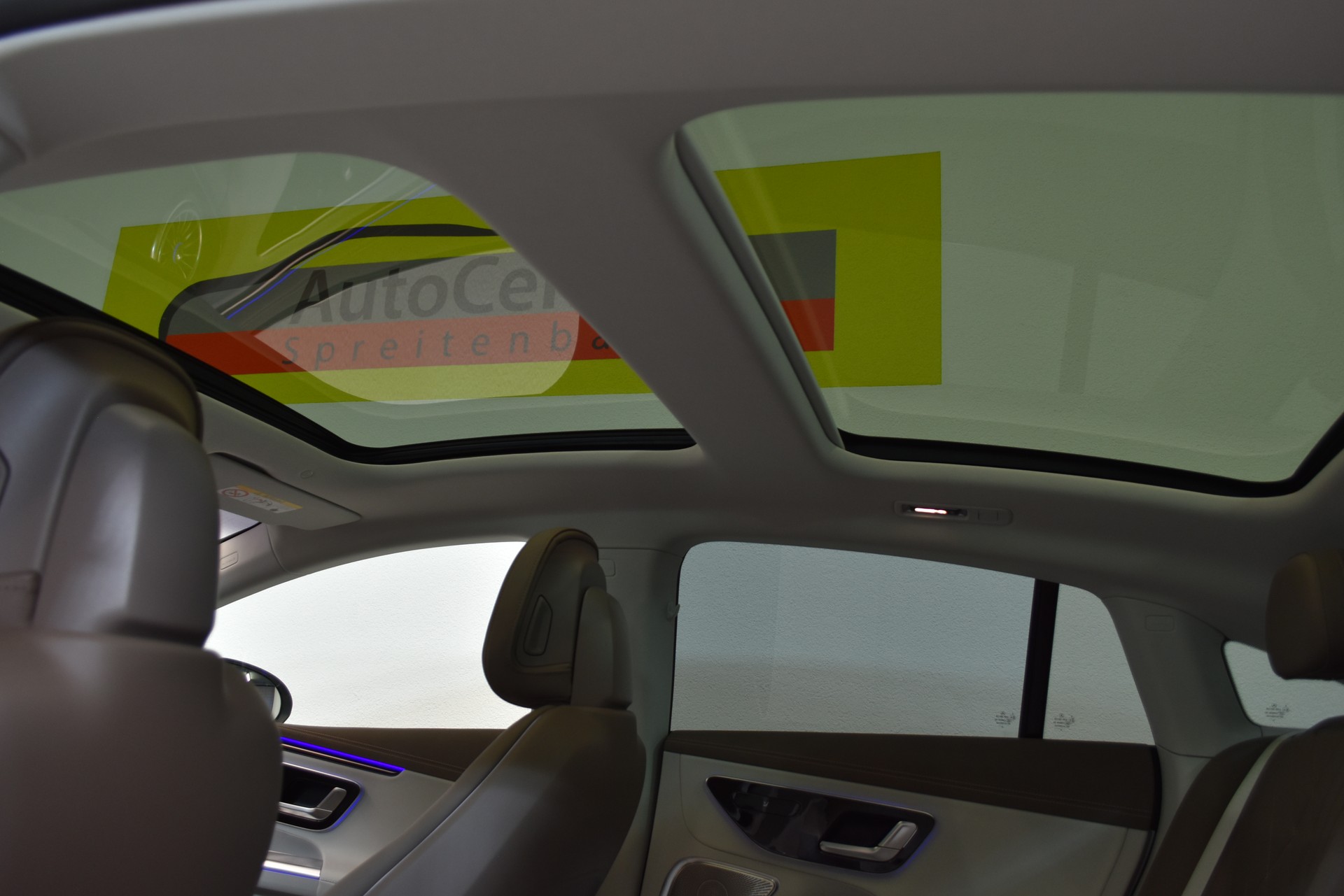 MERCEDES-BENZ EQE 500 AMG Line 4 Matic-image-8