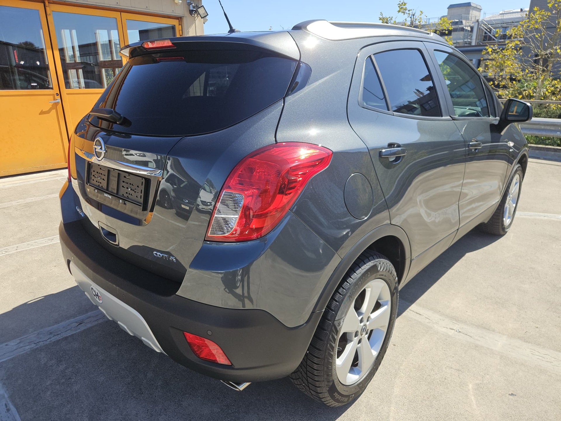 OPEL Mokka 1.6 CDTi Color Edition 4WD-image-3