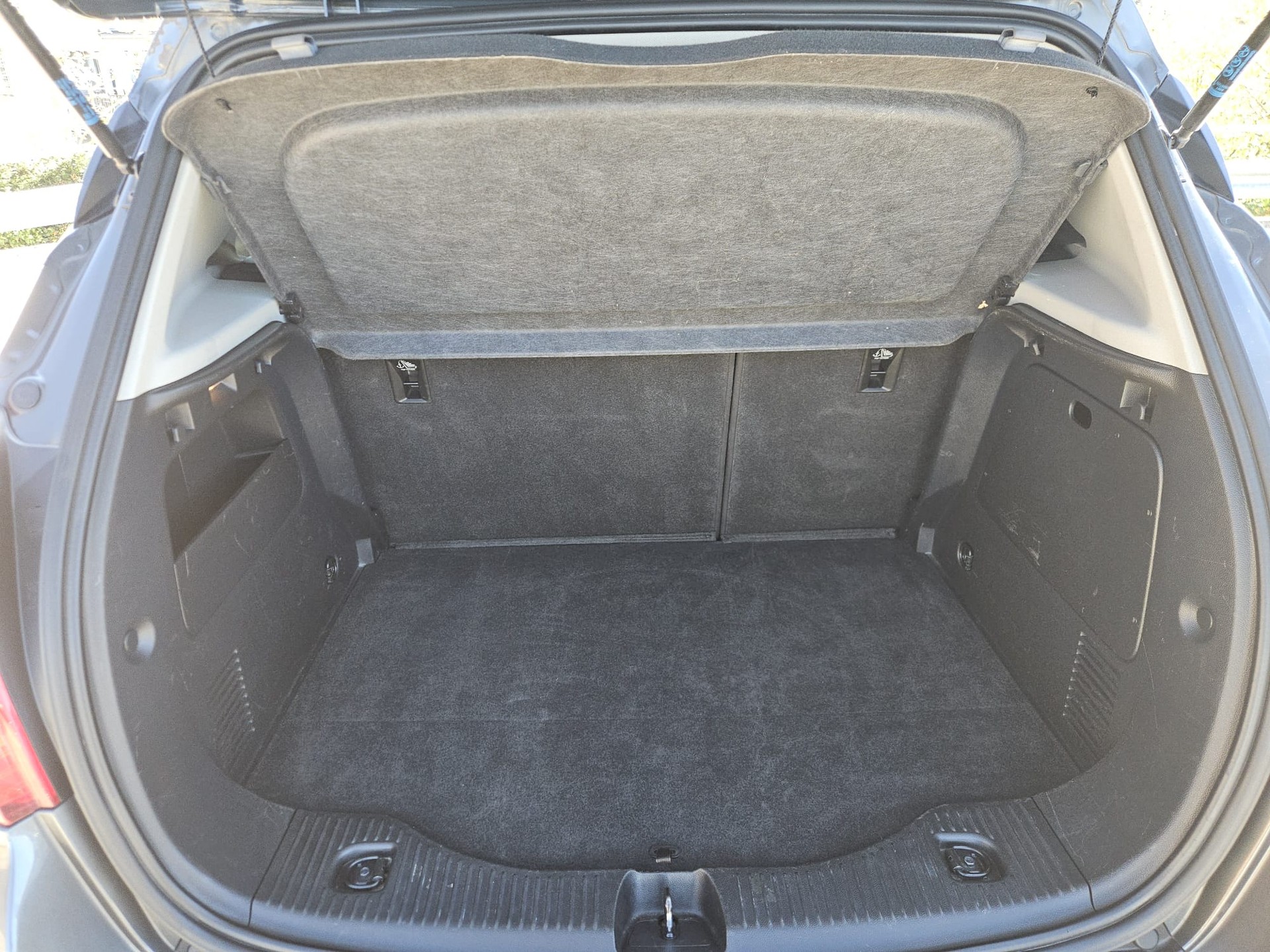 OPEL Mokka 1.6 CDTi Color Edition 4WD-image-10