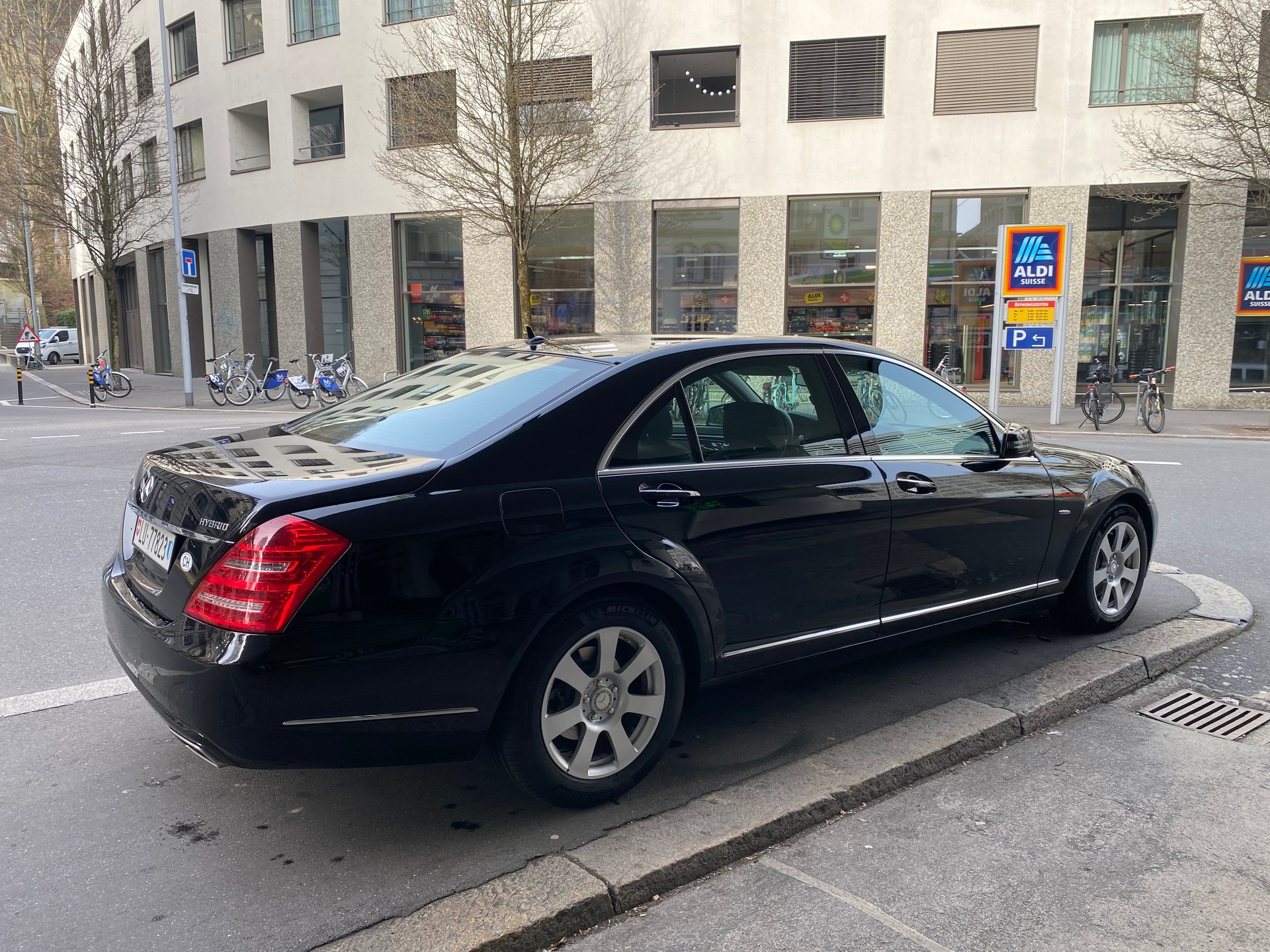 MERCEDES-BENZ S 400 Hybrid L 7G-Tronic-image-6