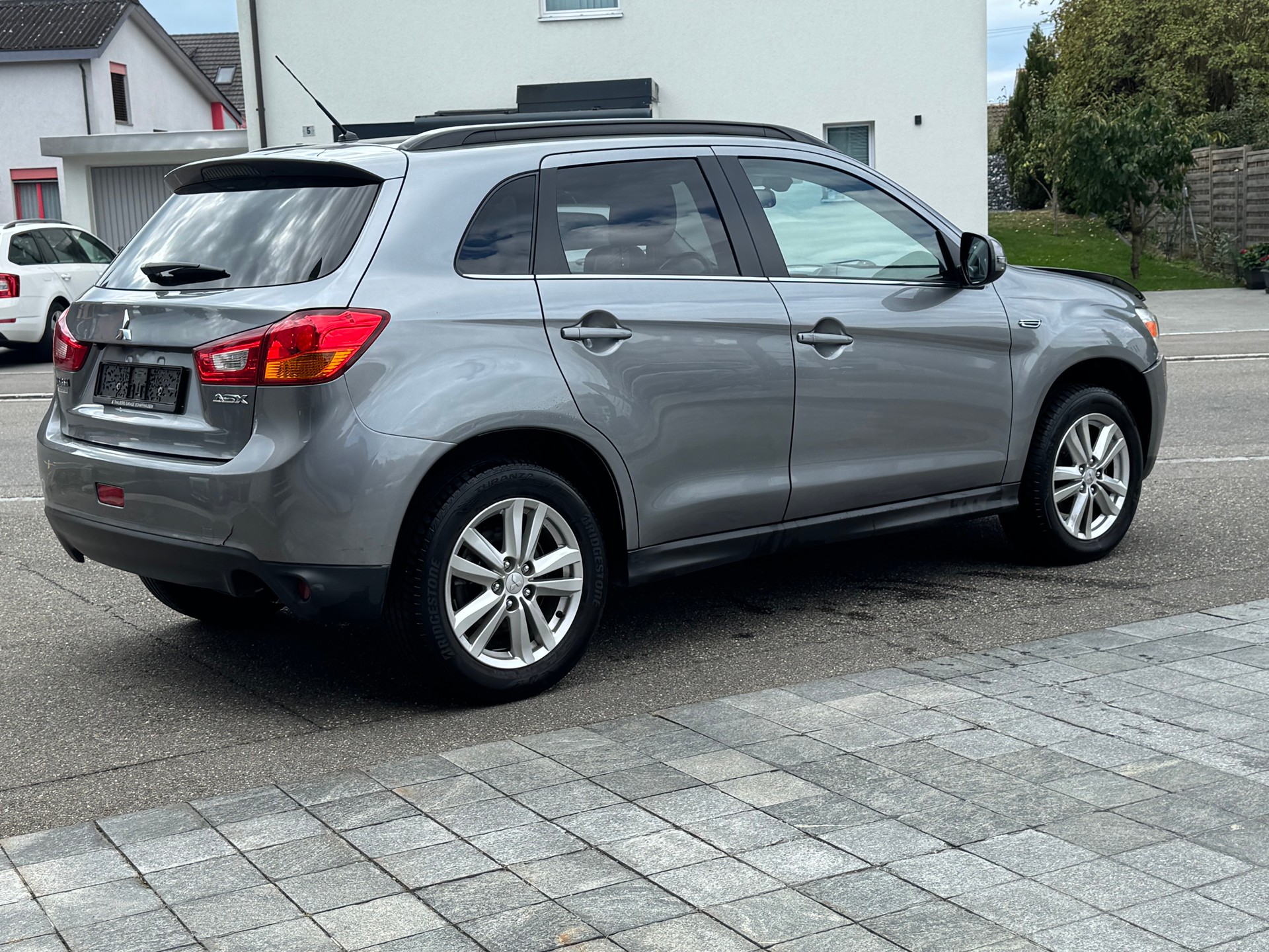 MITSUBISHI ASX 2.2 DID Navigator 4WD Automatic-image-4