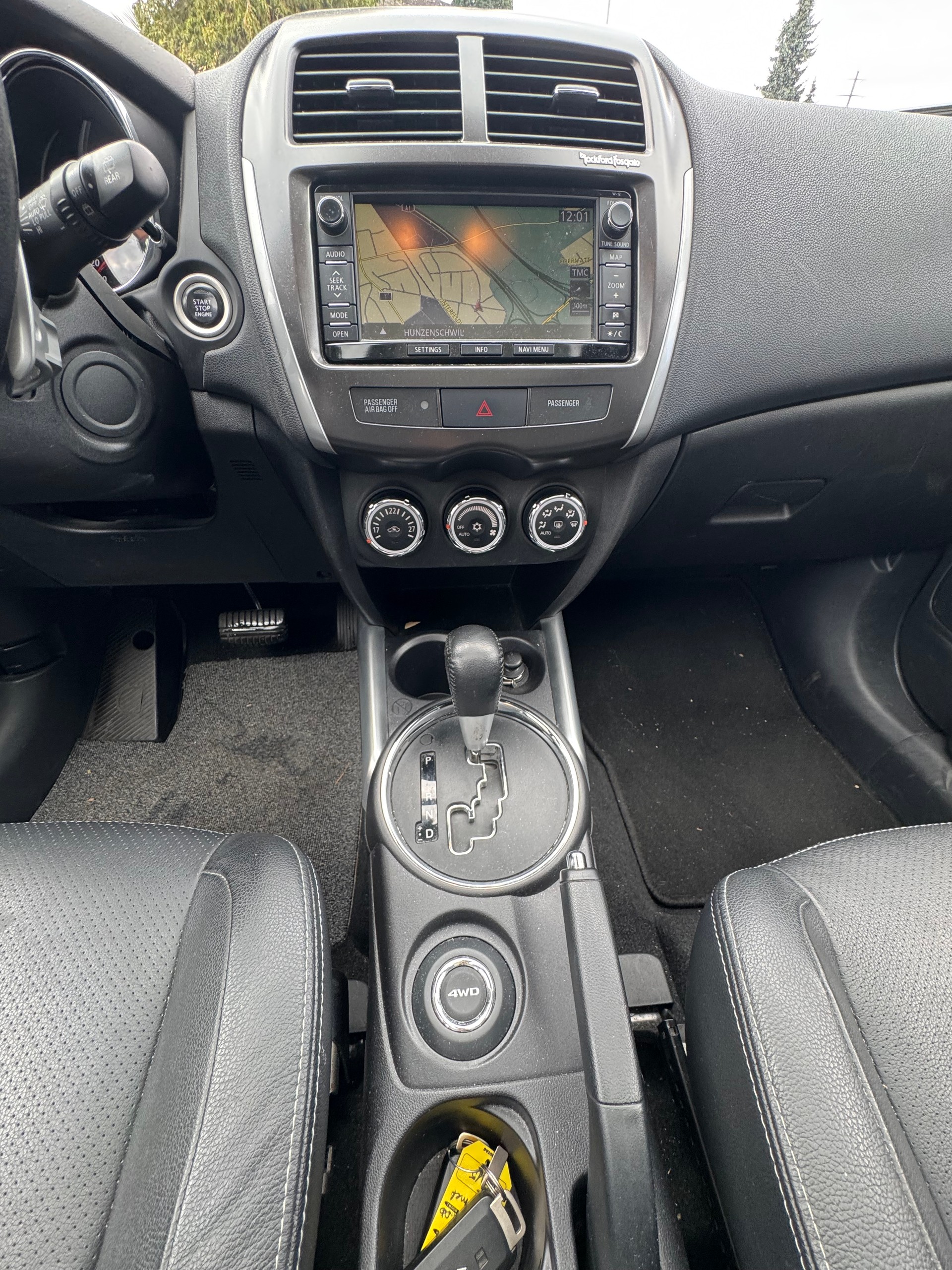 MITSUBISHI ASX 2.2 DID Navigator 4WD Automatic-image-6