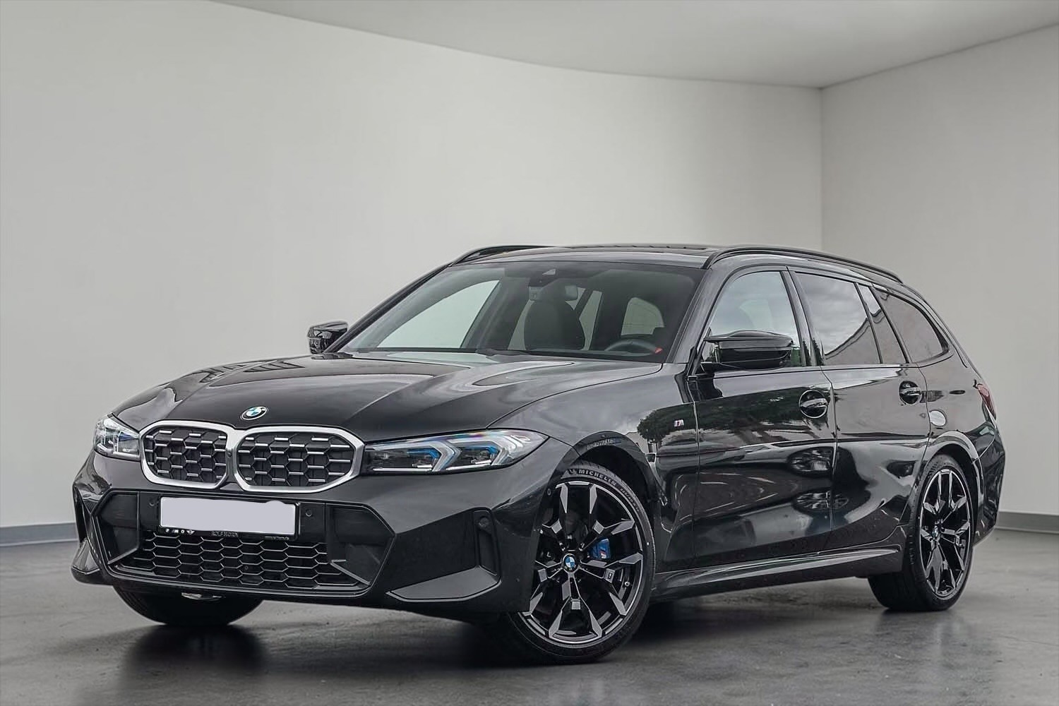 BMW M340i xDrive 48V Touring Steptronic-image-0