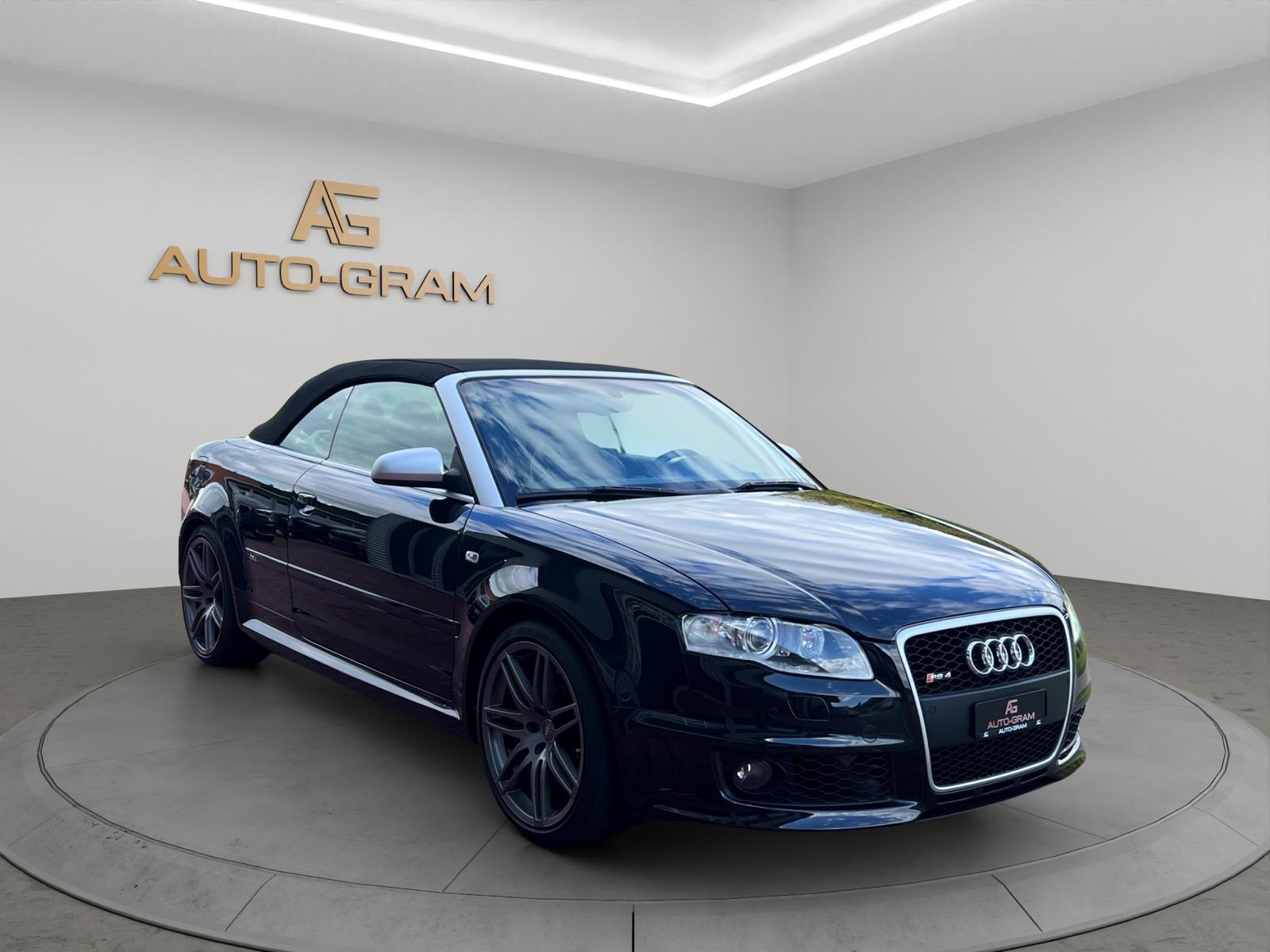 AUDI RS4 Cabriolet 4.2 V8 quattro-image-6