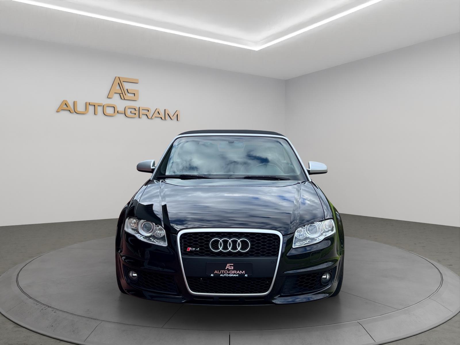 AUDI RS4 Cabriolet 4.2 V8 quattro-image-7