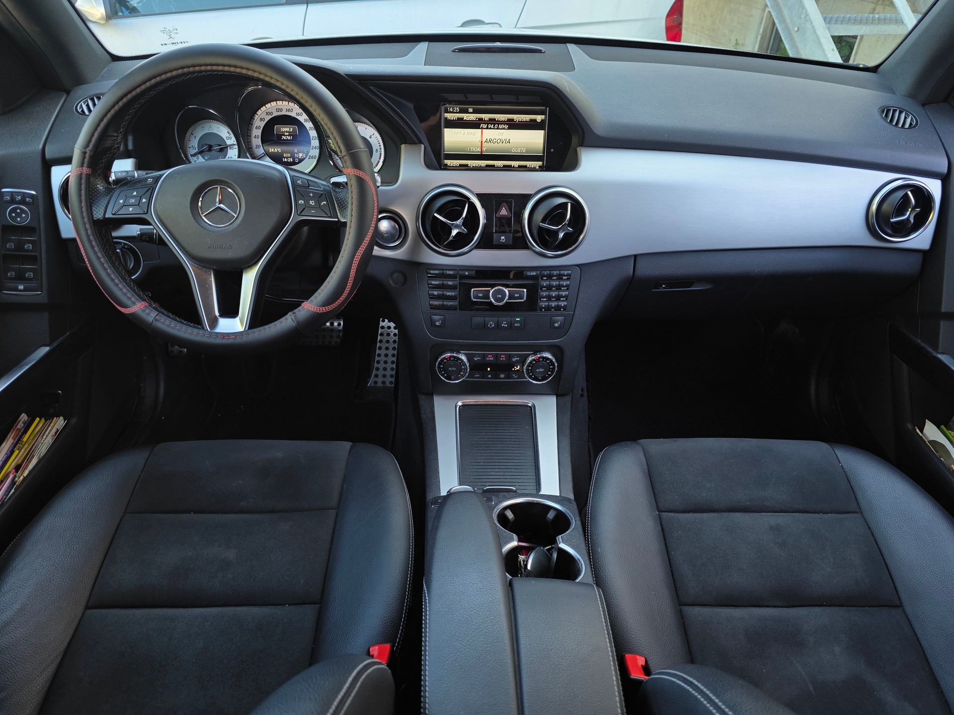 MERCEDES-BENZ GLK 220 BlueTEC 4Matic 7G-Tronic * CH-Fahrzeug *-image-8