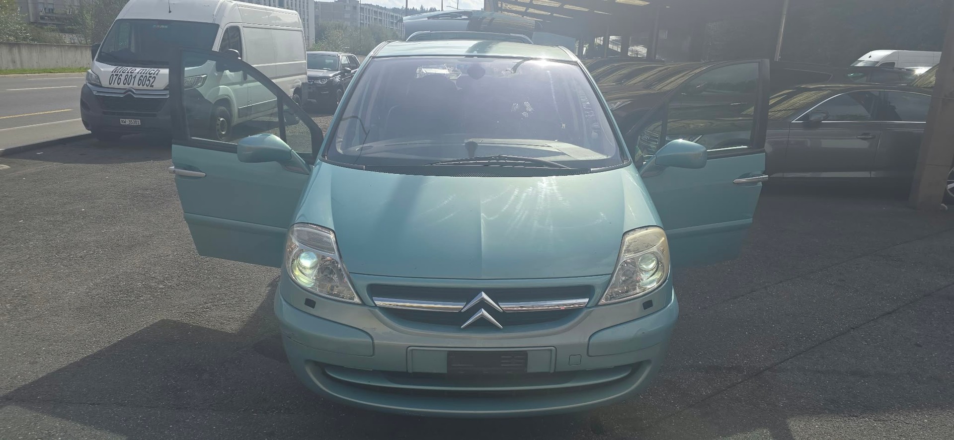 CITROEN C8 2.2 16V HDi Exclusive-image-6