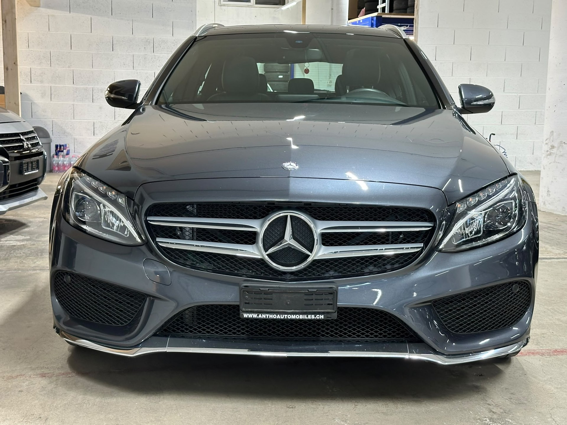 MERCEDES-BENZ C 250 AMG Line 7G-Tronic-image-2