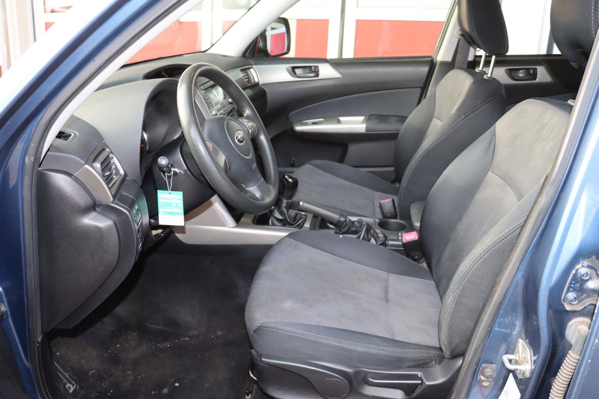 SUBARU Forester 2.0X Swiss-image-9