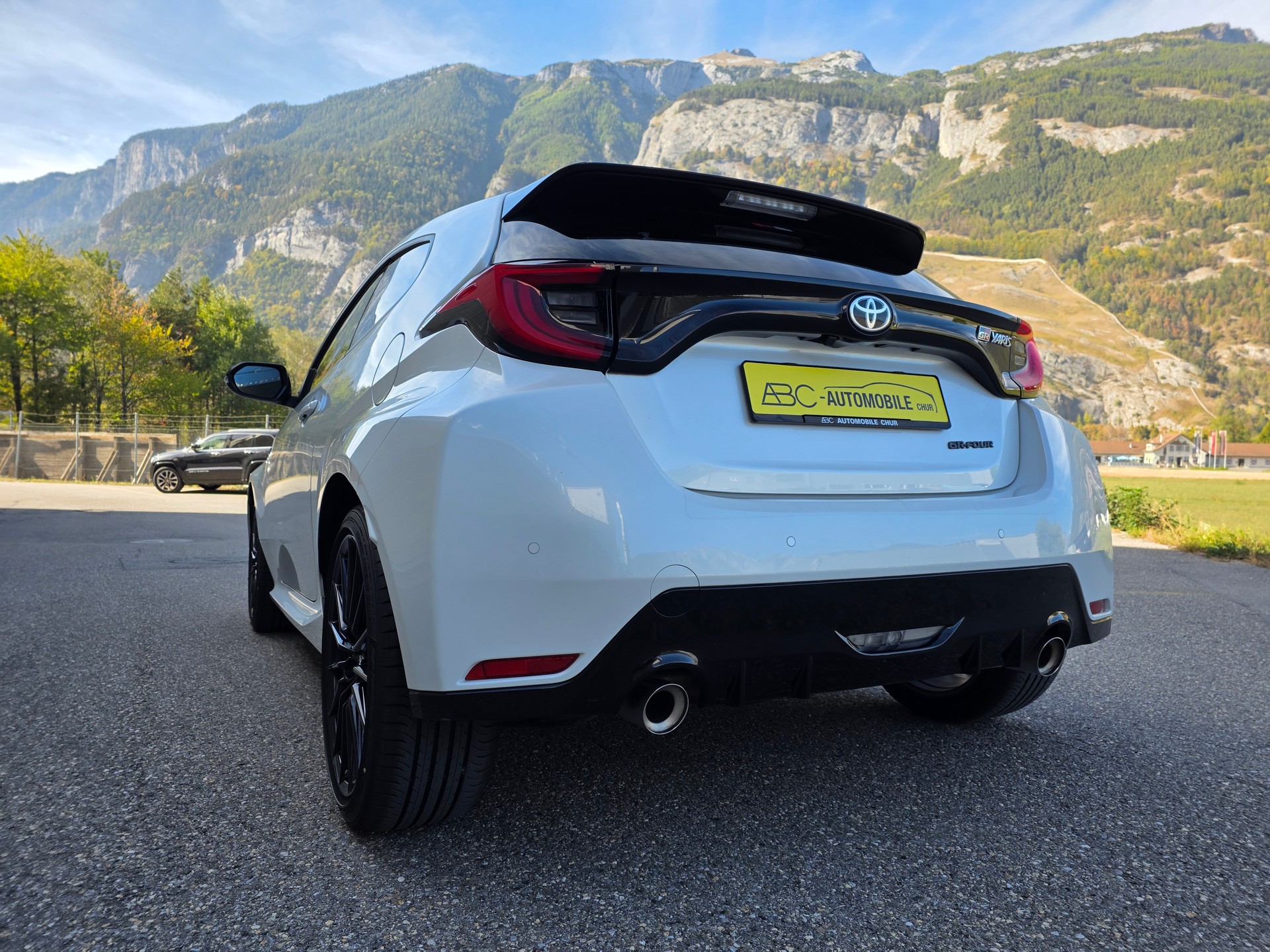 TOYOTA Yaris 1.6 GR Sport WRC EDITION-image-8