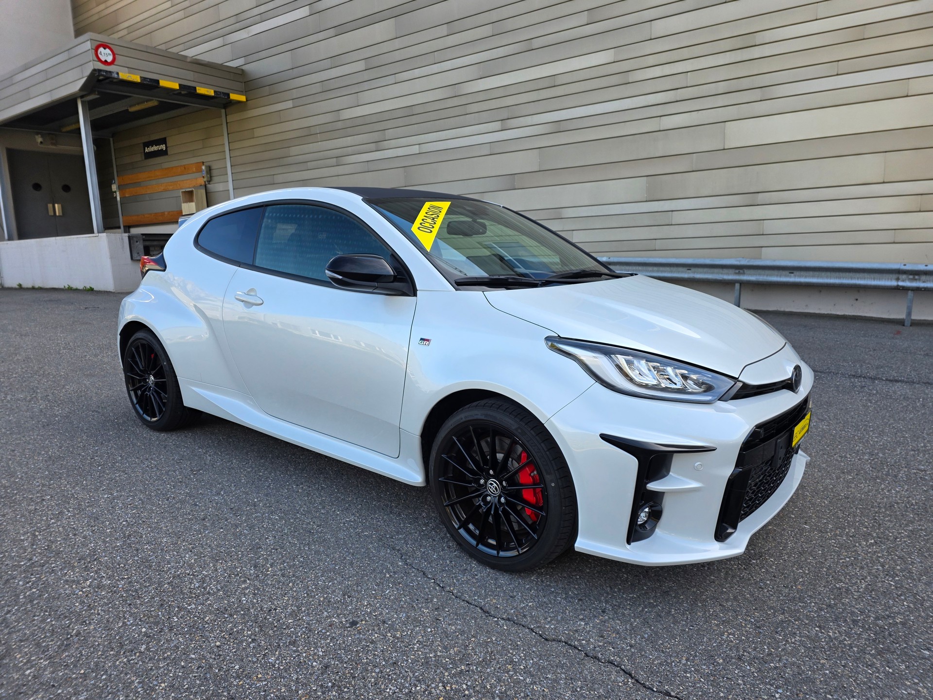 TOYOTA Yaris 1.6 GR Sport WRC EDITION-image-1