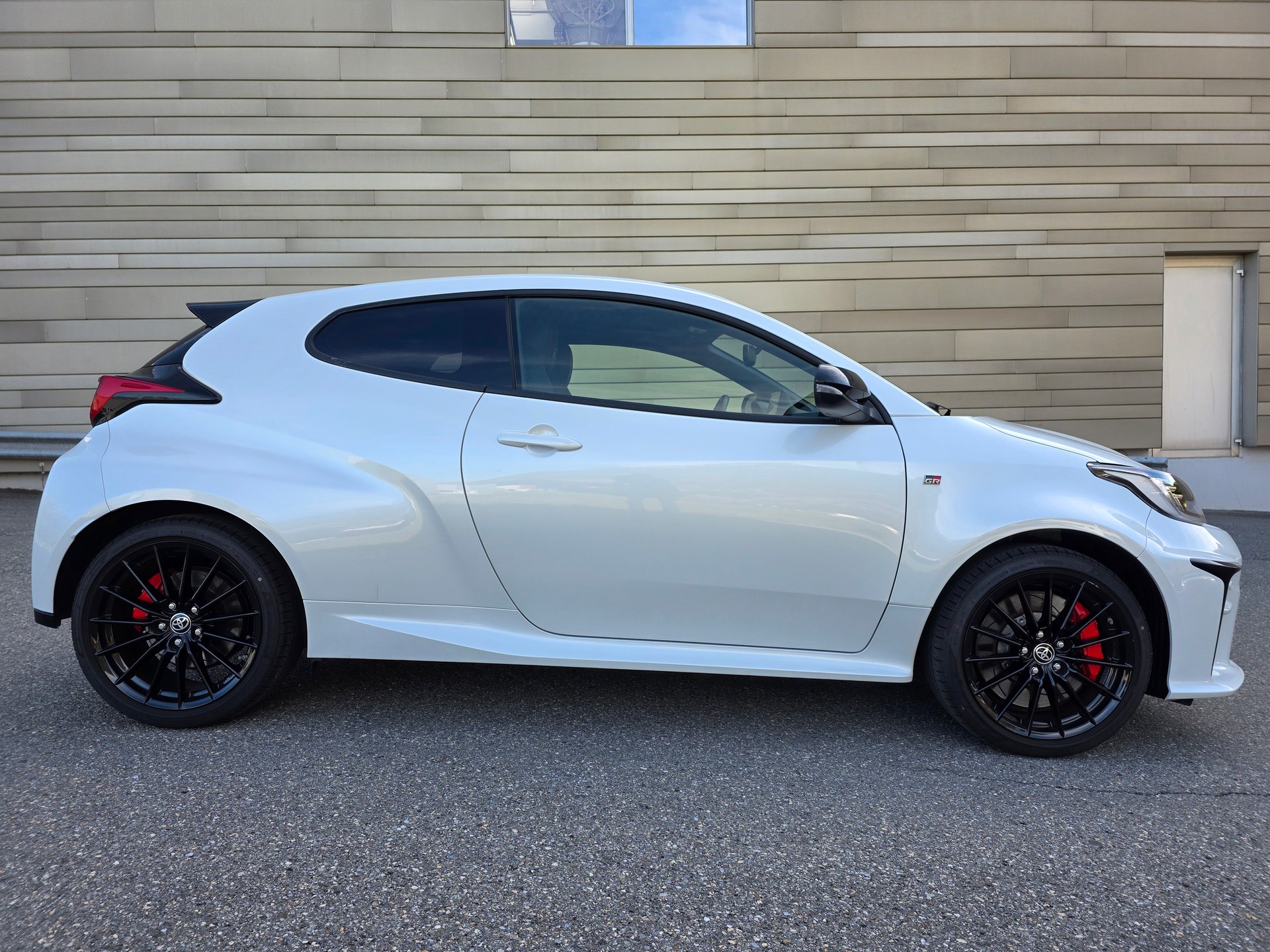 TOYOTA Yaris 1.6 GR Sport WRC EDITION-image-3