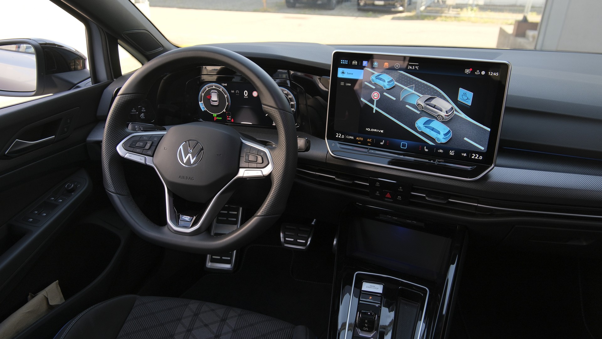 VW Golf 1.5 e TSI mHEV R-Line DSG " Black Style "-image-20