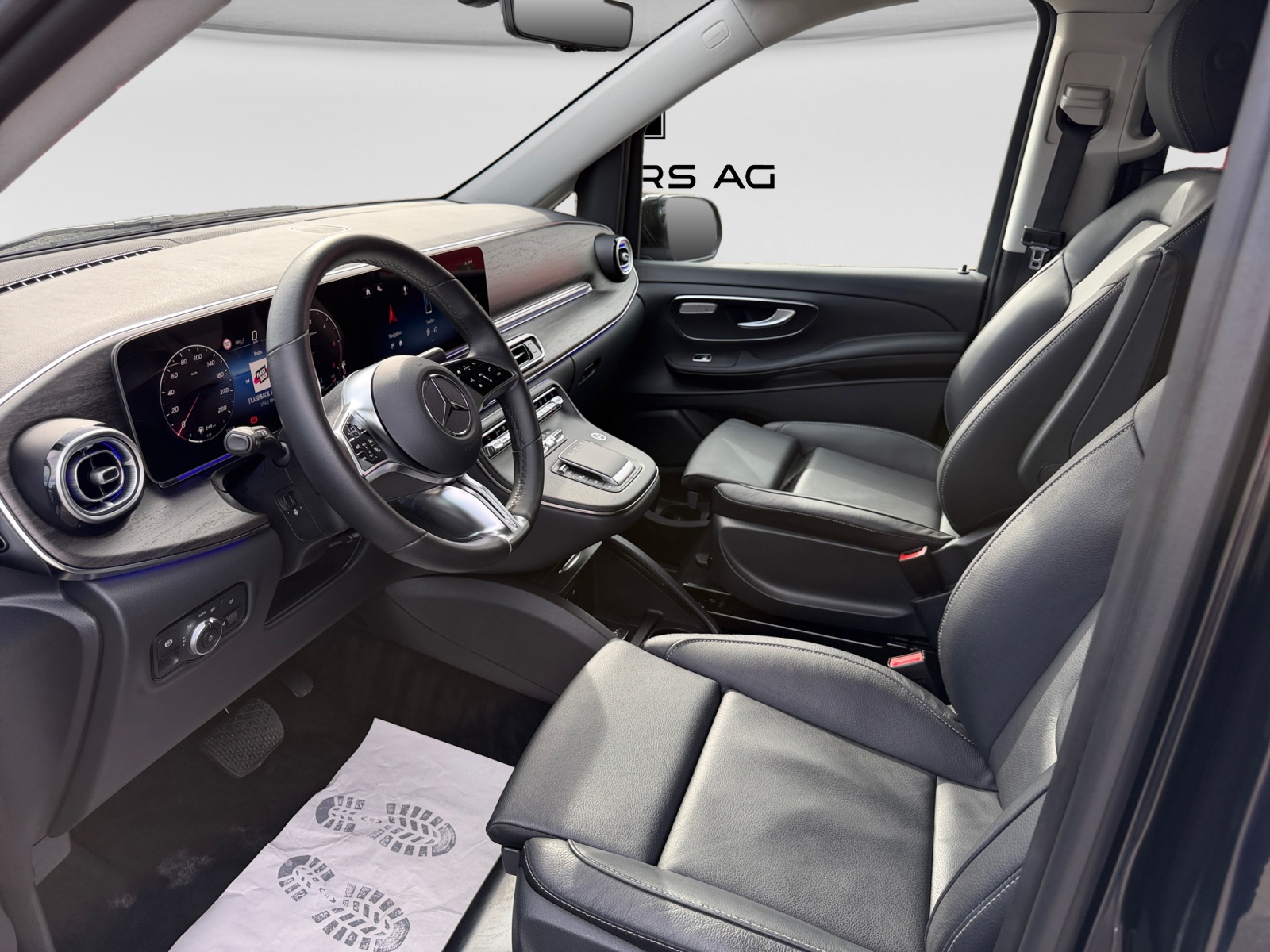 MERCEDES-BENZ V 300 d extralang Avantgarde 4Matic 9G-Tronic-image-9
