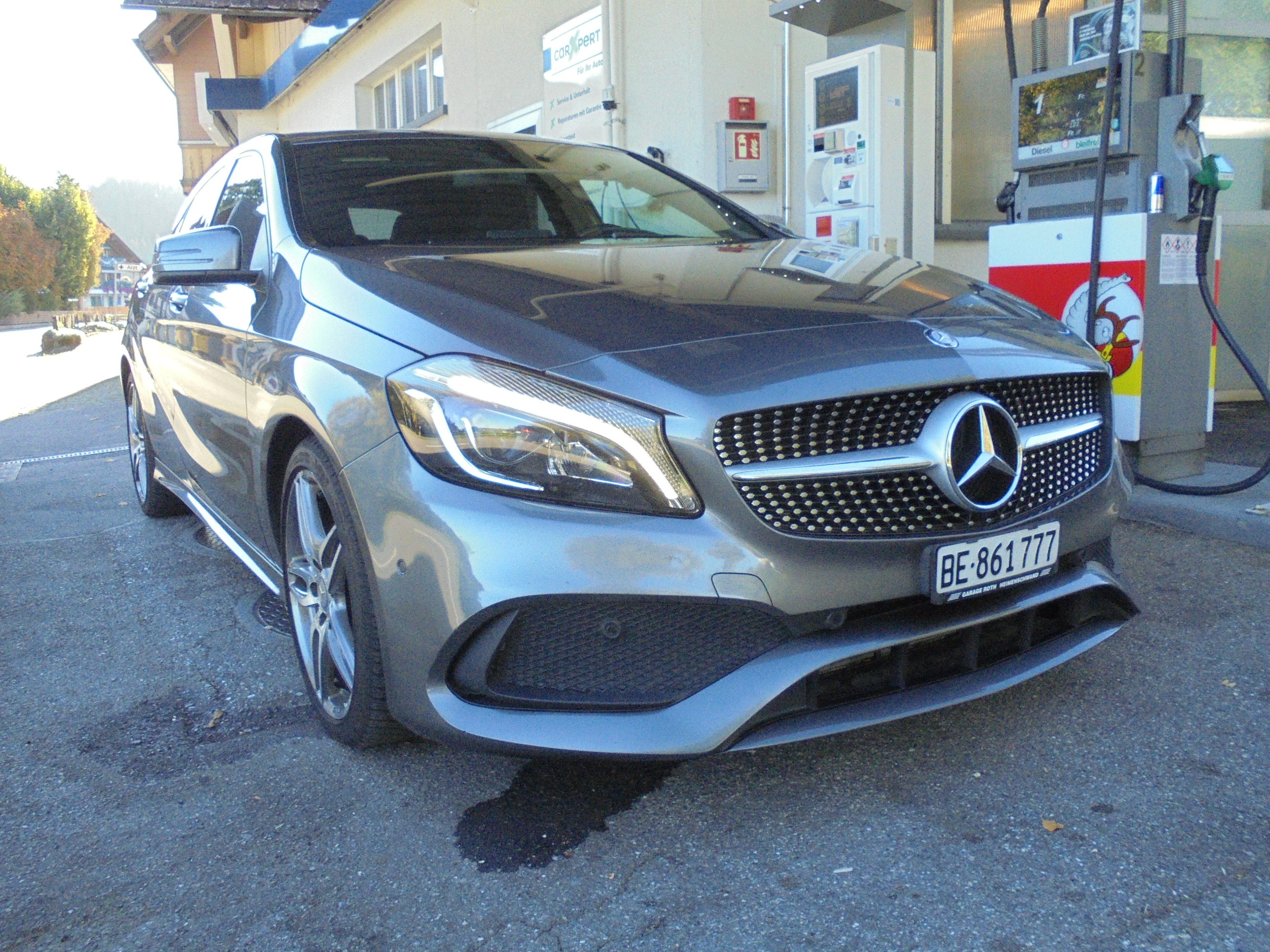Car photo