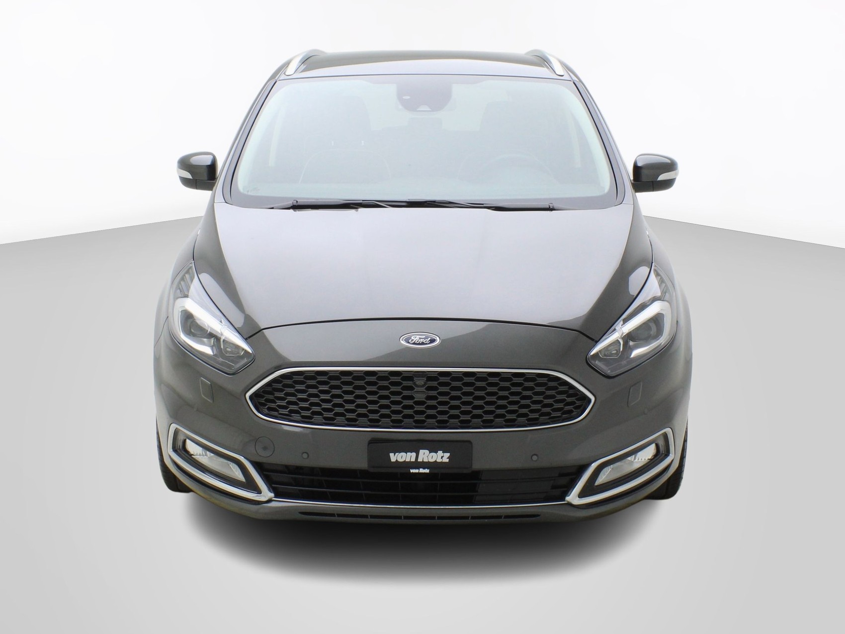FORD S-Max 2.0 TDCi Vignale 4x4-image-5