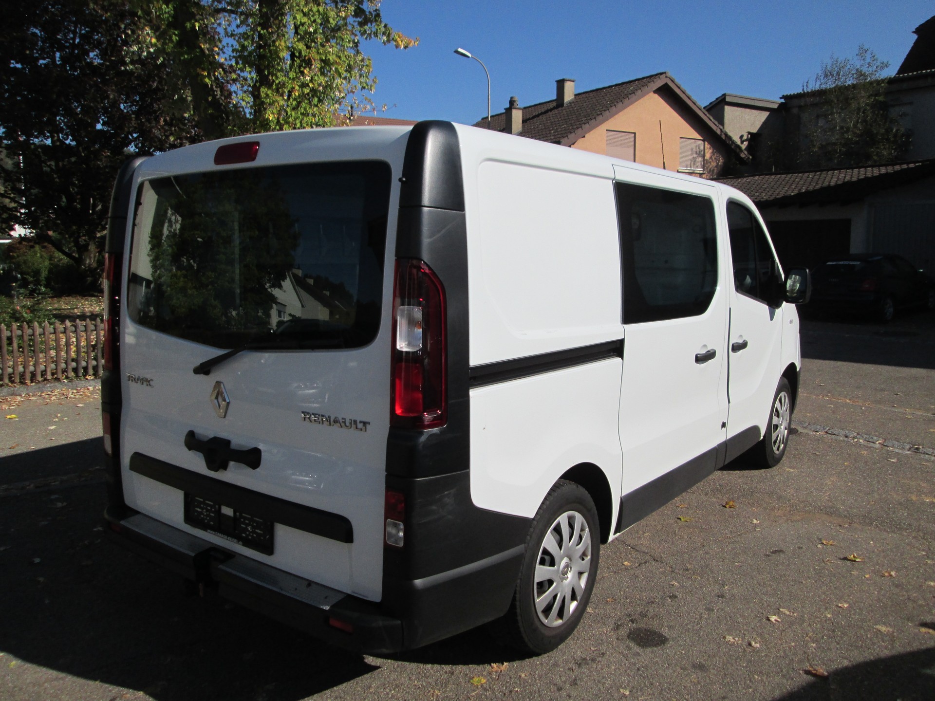 RENAULT Trafic 1.6 dCi 95 2.9t Business L1H1-image-4