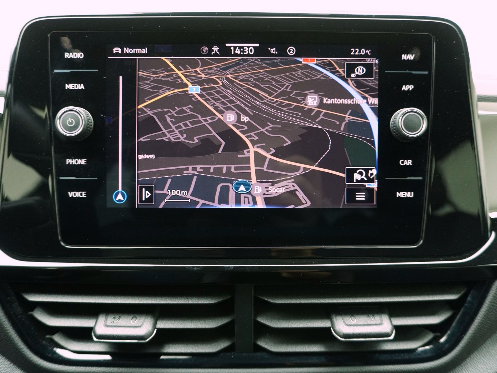 VW T-Roc 2.0 TSI DSG R Black Style 4Motion-image-20