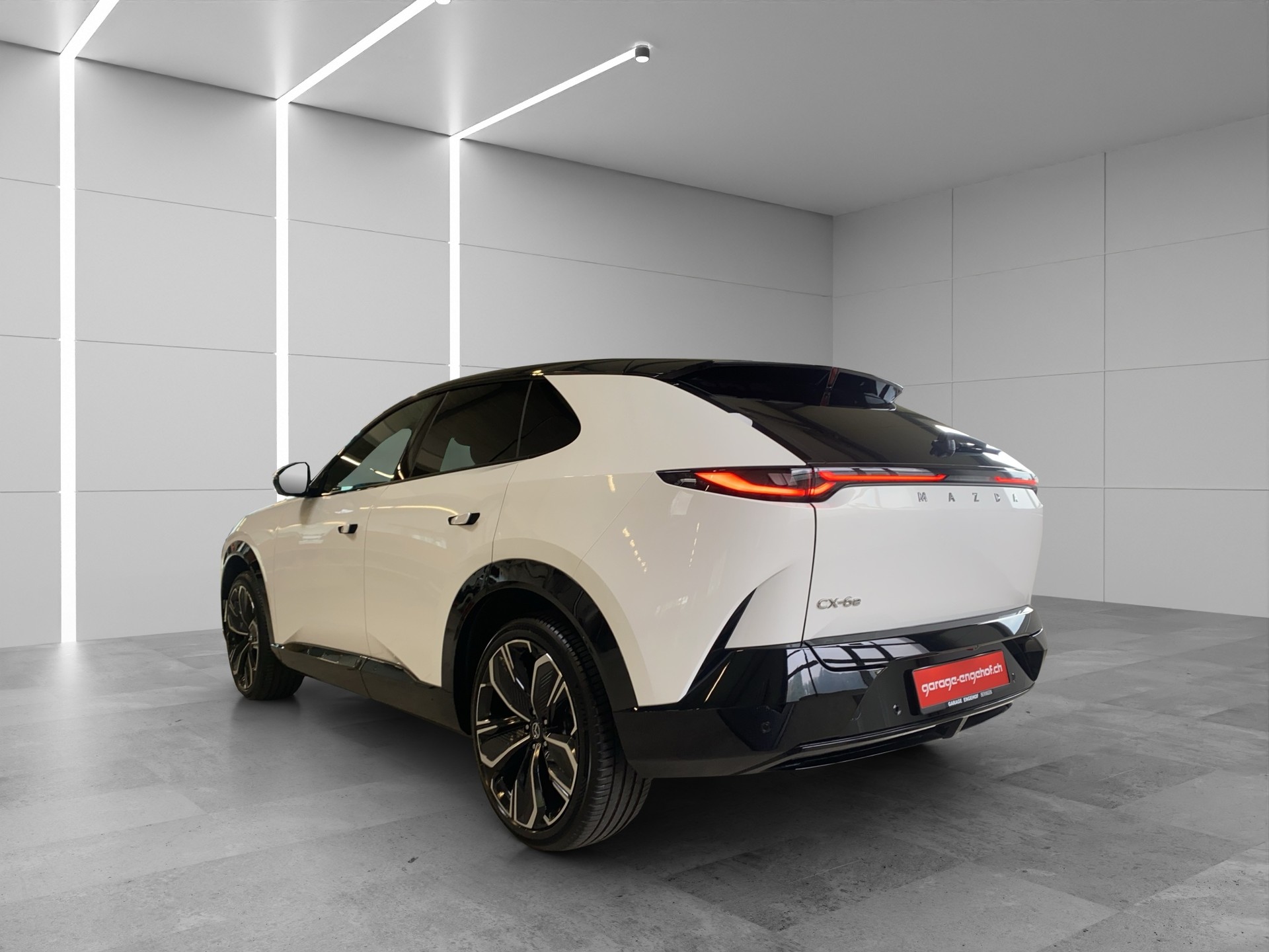 MAZDA CX-6e 68,8 kWh Takumi mit 21 Zoll - Räder-image-6