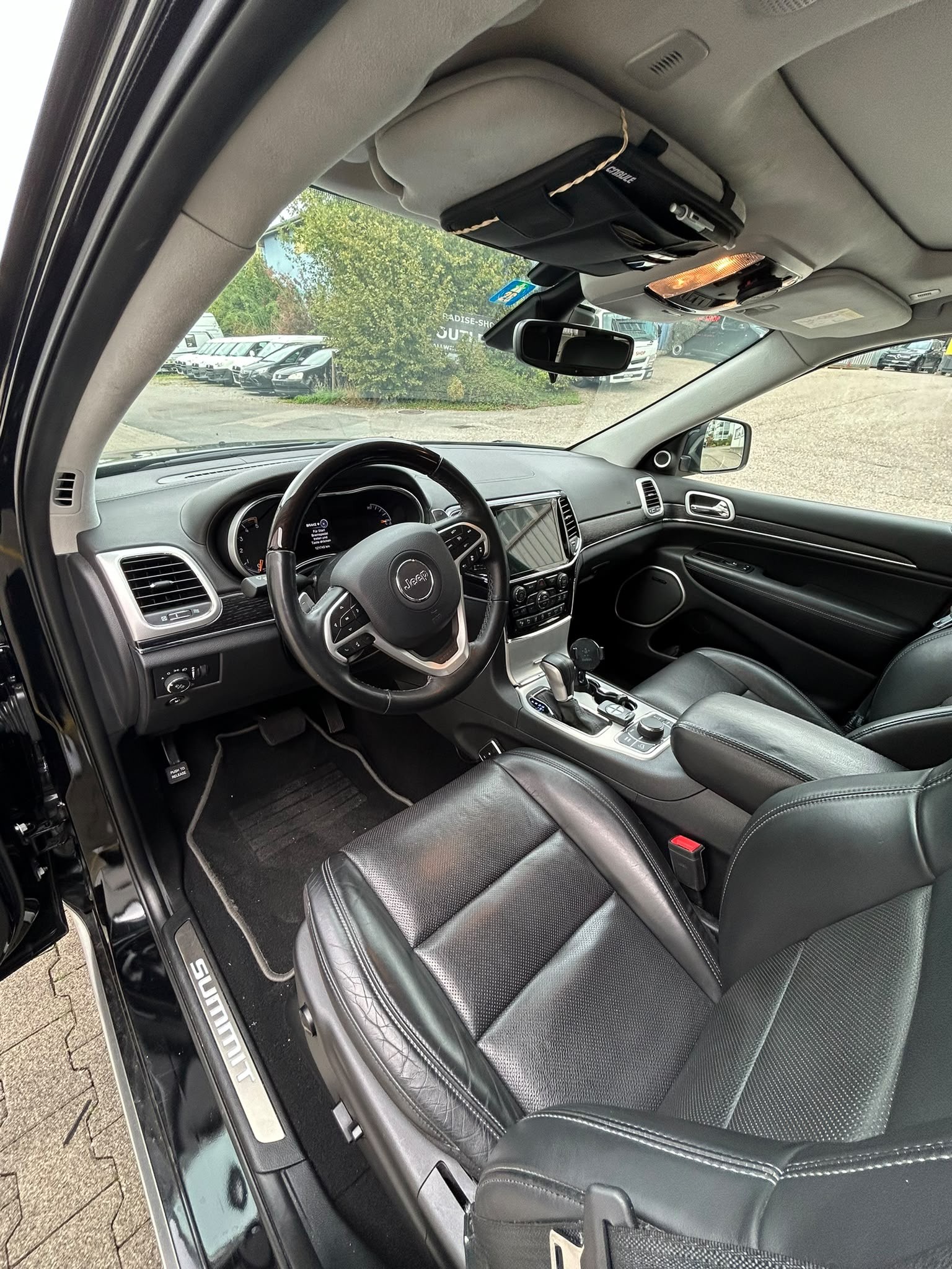 JEEP 3.0 CRD 250 Summit-image-6