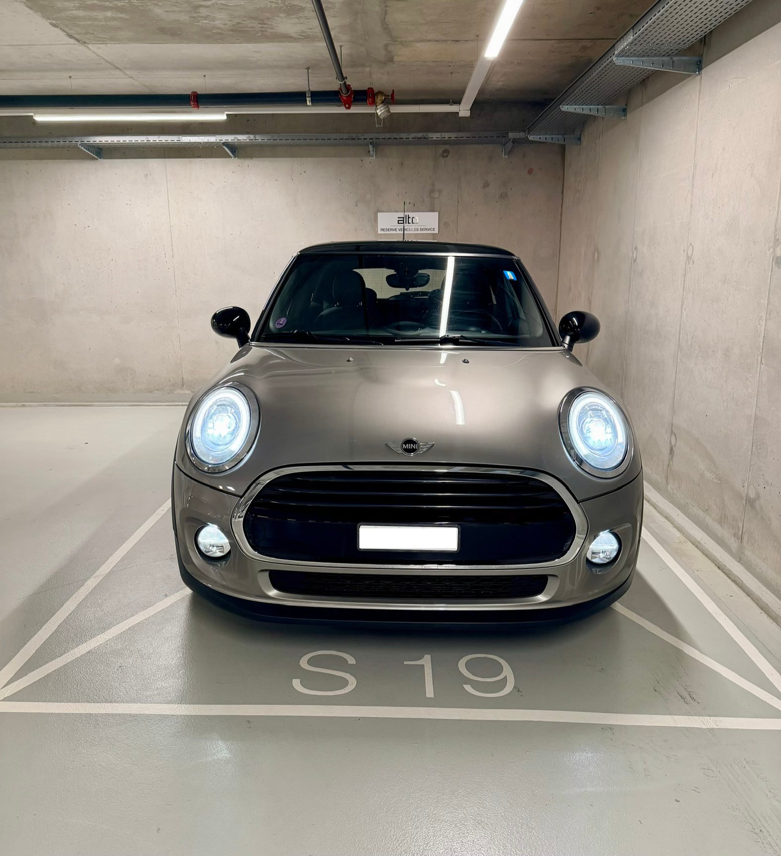 MINI Cooper Steptronic-image-7