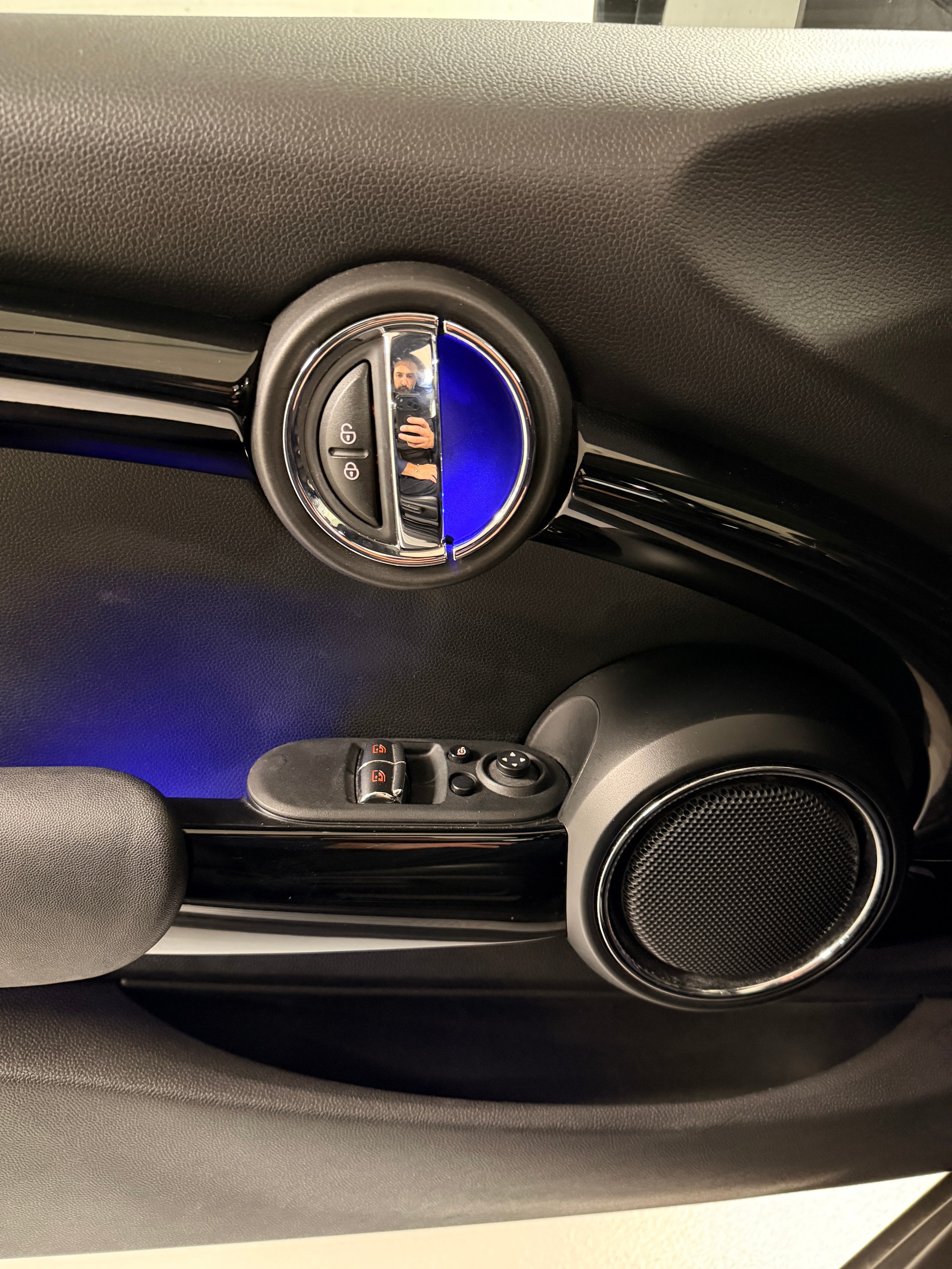MINI Cooper Steptronic-image-14
