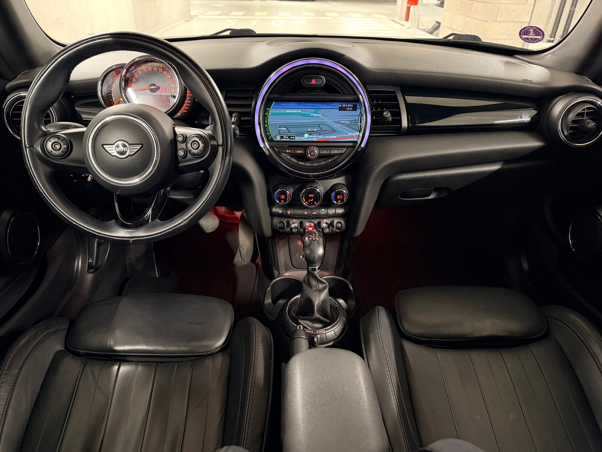 MINI Cooper Steptronic-image-12