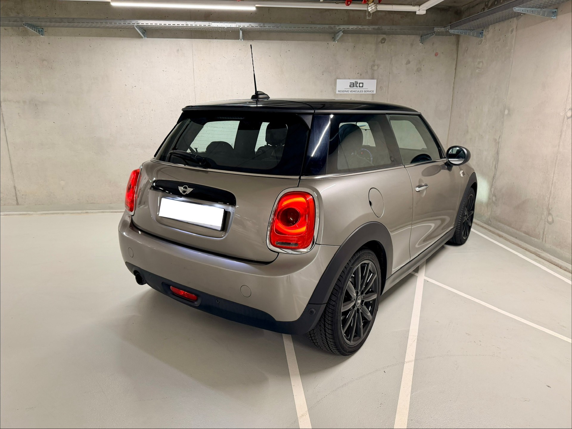 MINI Cooper Steptronic-image-4