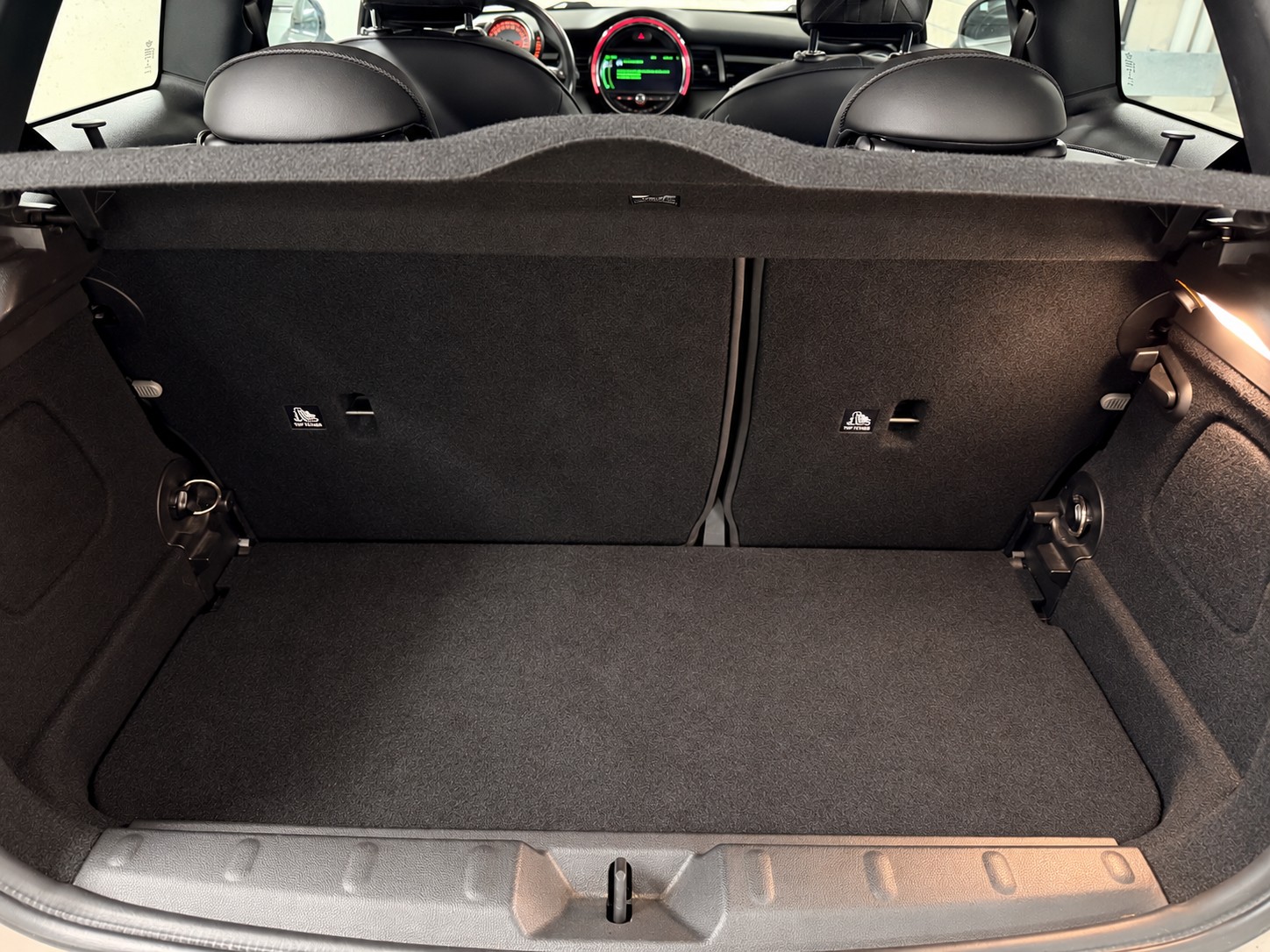 MINI Cooper Steptronic-image-16