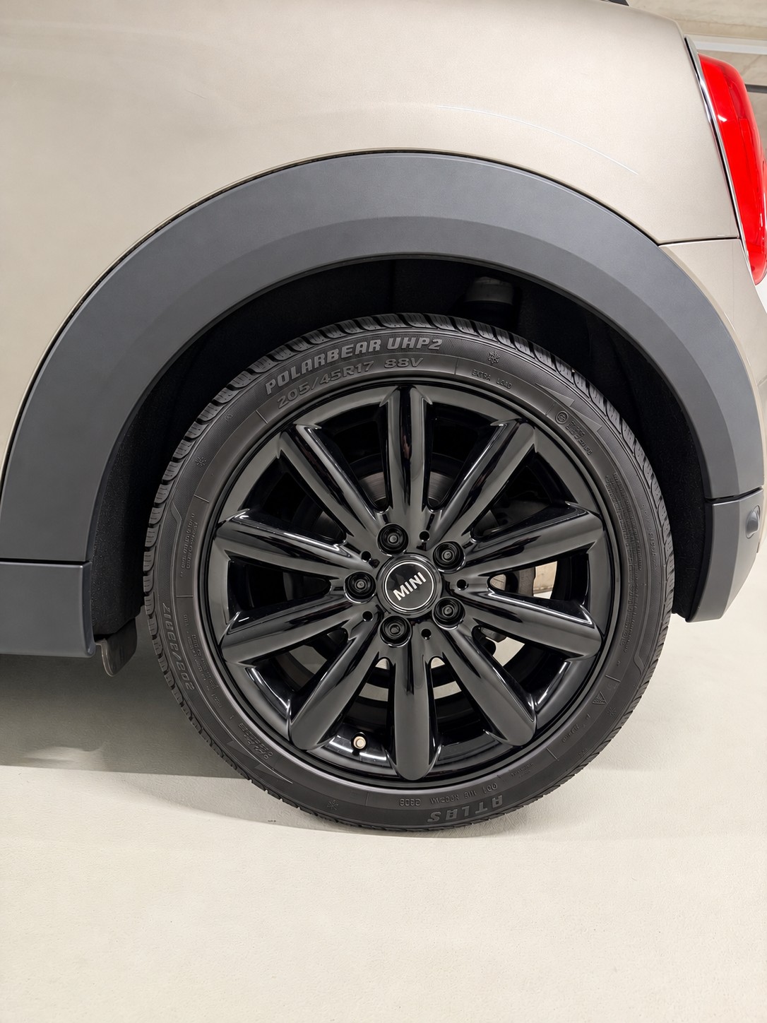MINI Cooper Steptronic-image-21