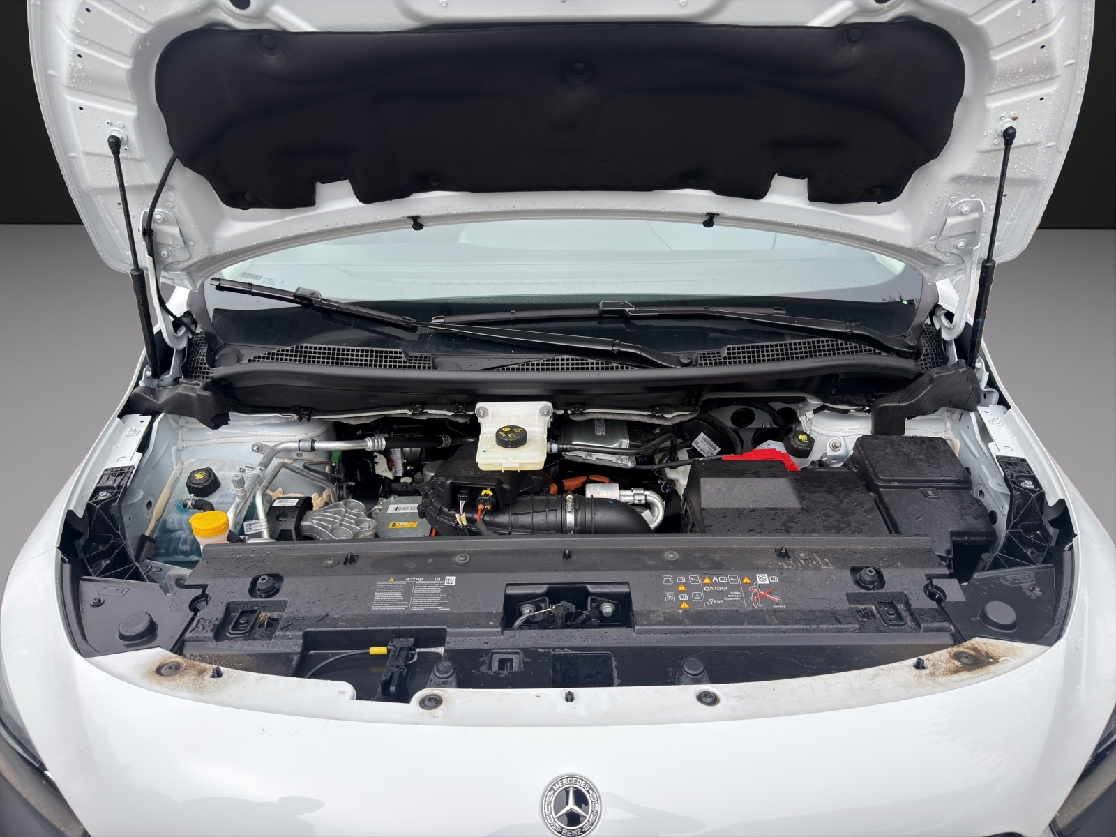 MERCEDES-BENZ eCitan 45kWh Pro-image-12