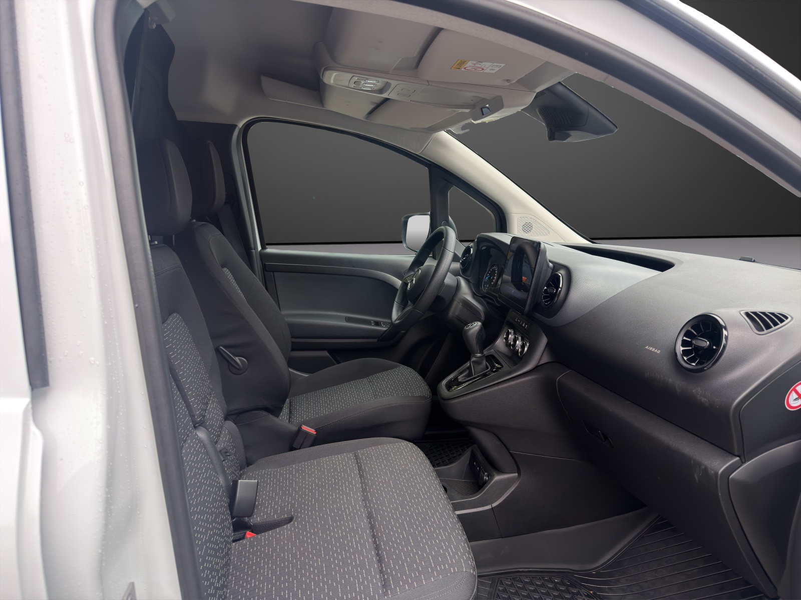 MERCEDES-BENZ eCitan 45kWh Pro-image-10
