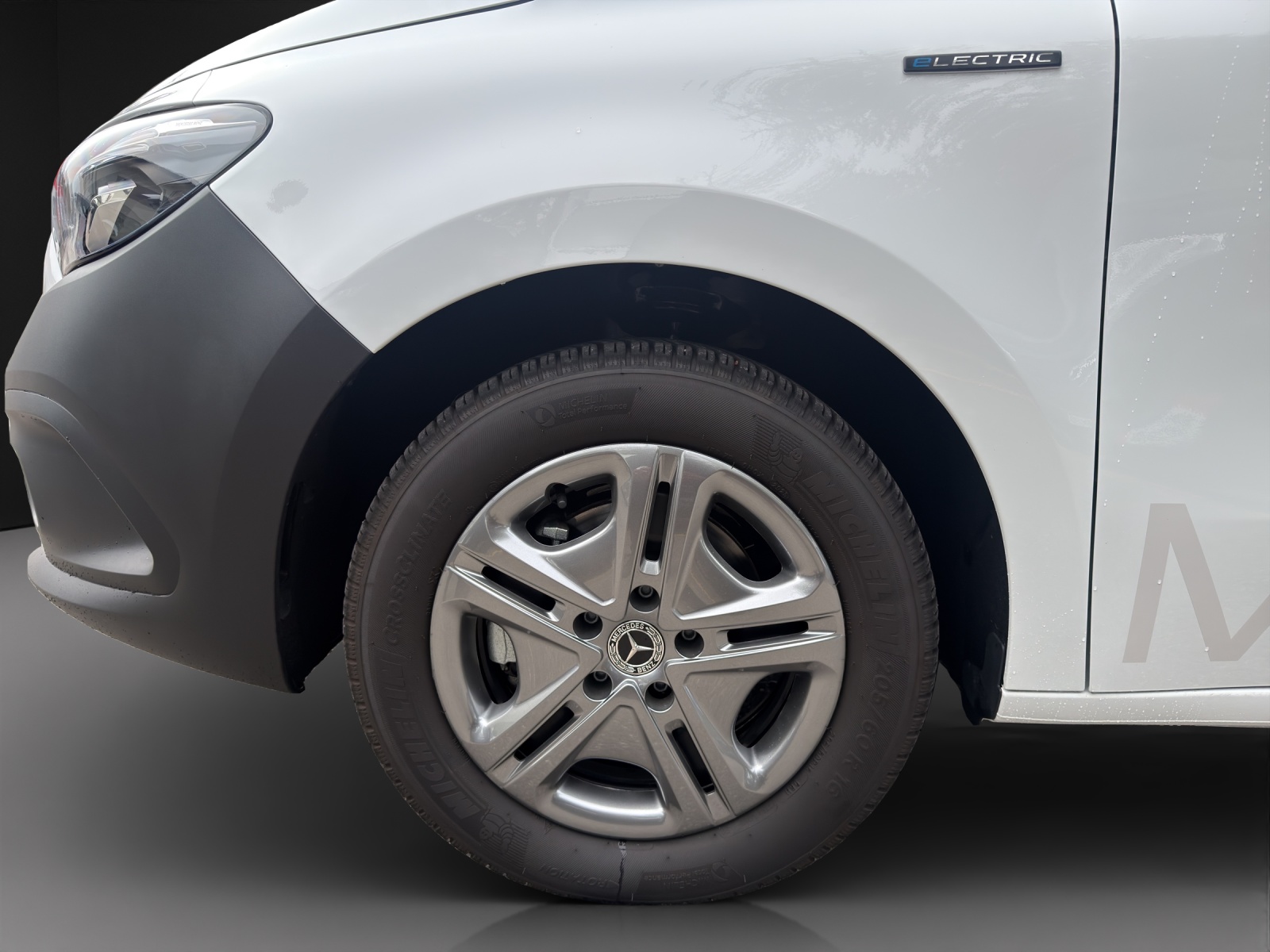 MERCEDES-BENZ eCitan 45kWh Pro-image-13