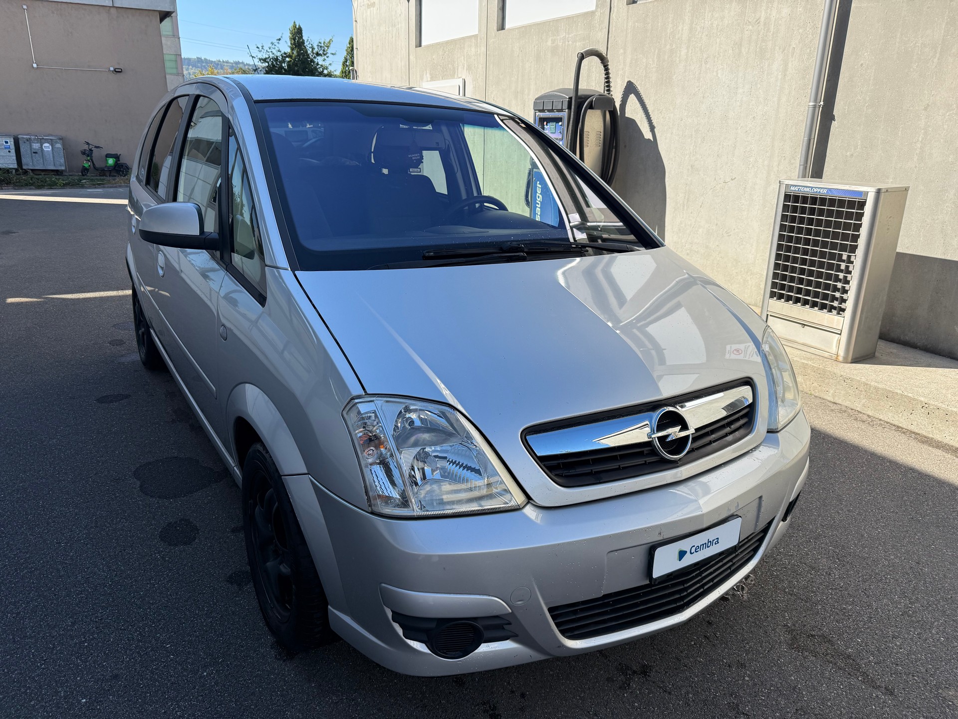 OPEL Meriva 1.6i-16 TP Enjoy *Frisch ab MFK *Automat *Klimaanlage *4 neue Winterreifen *hintere Bremsscheiben + Bremsbeläge neu-image-1